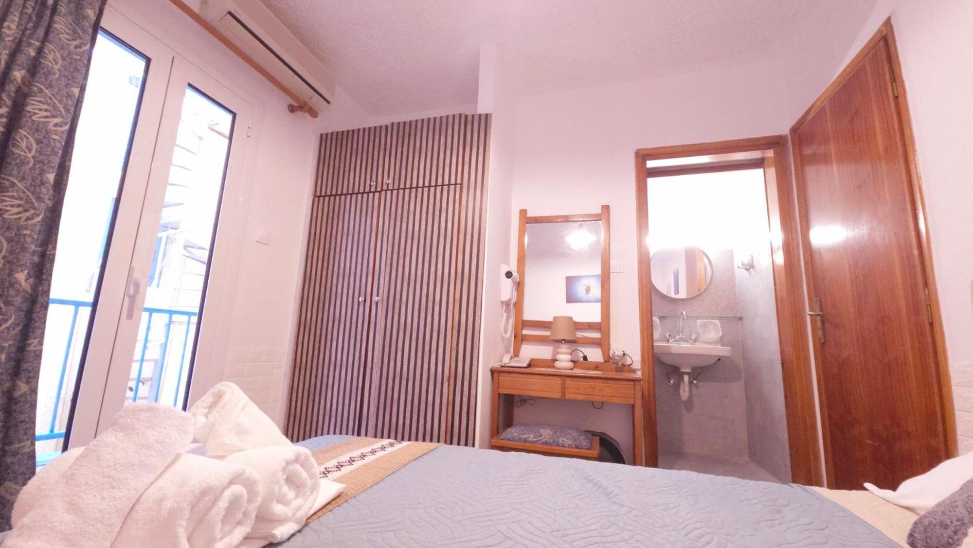 Michele Marie Apts Agia Pelagia (Crete)