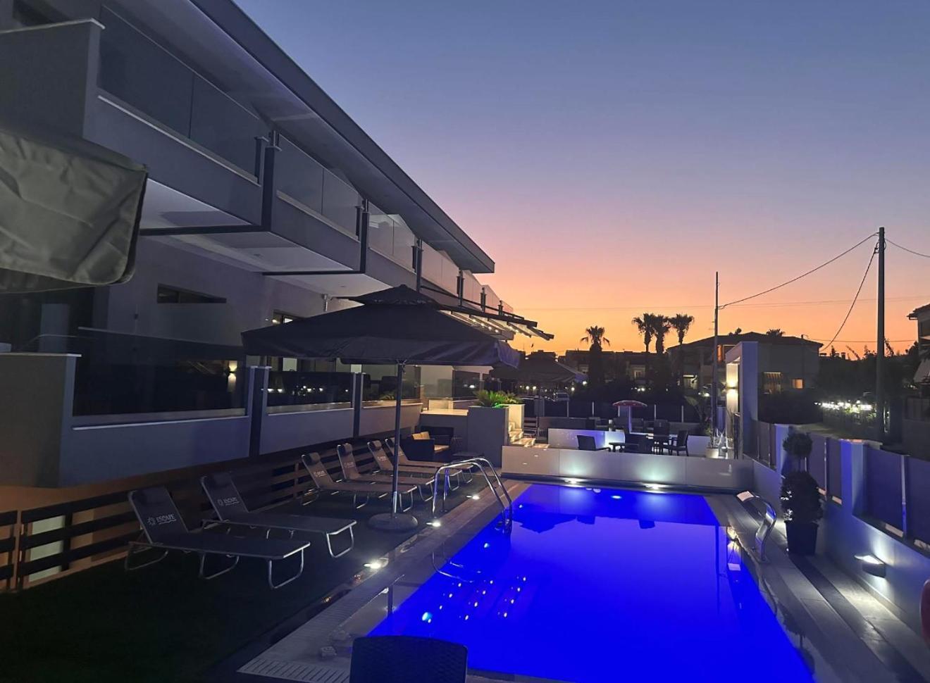 Paradise In Apartment Nikiti (Sithonia)