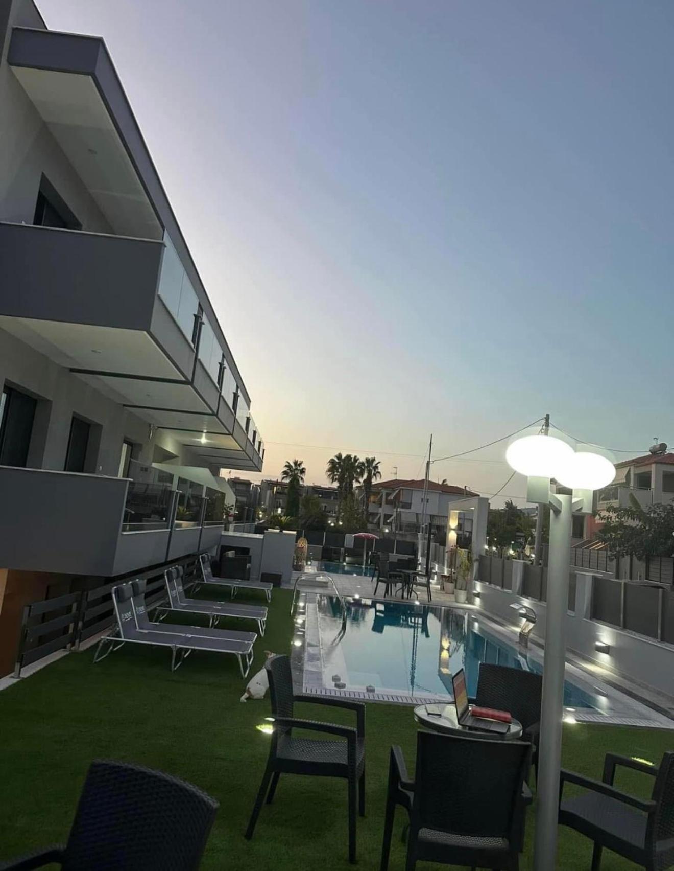 Paradise In Apartment Nikiti (Sithonia)