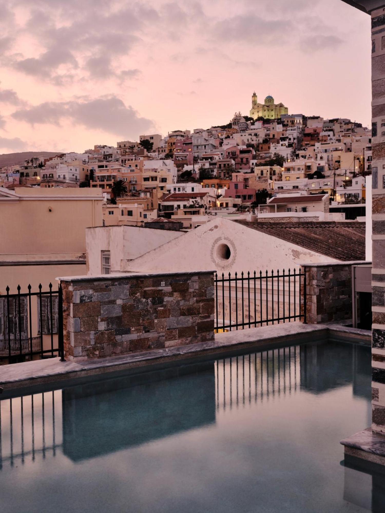 Hotel Argini Syros 5*