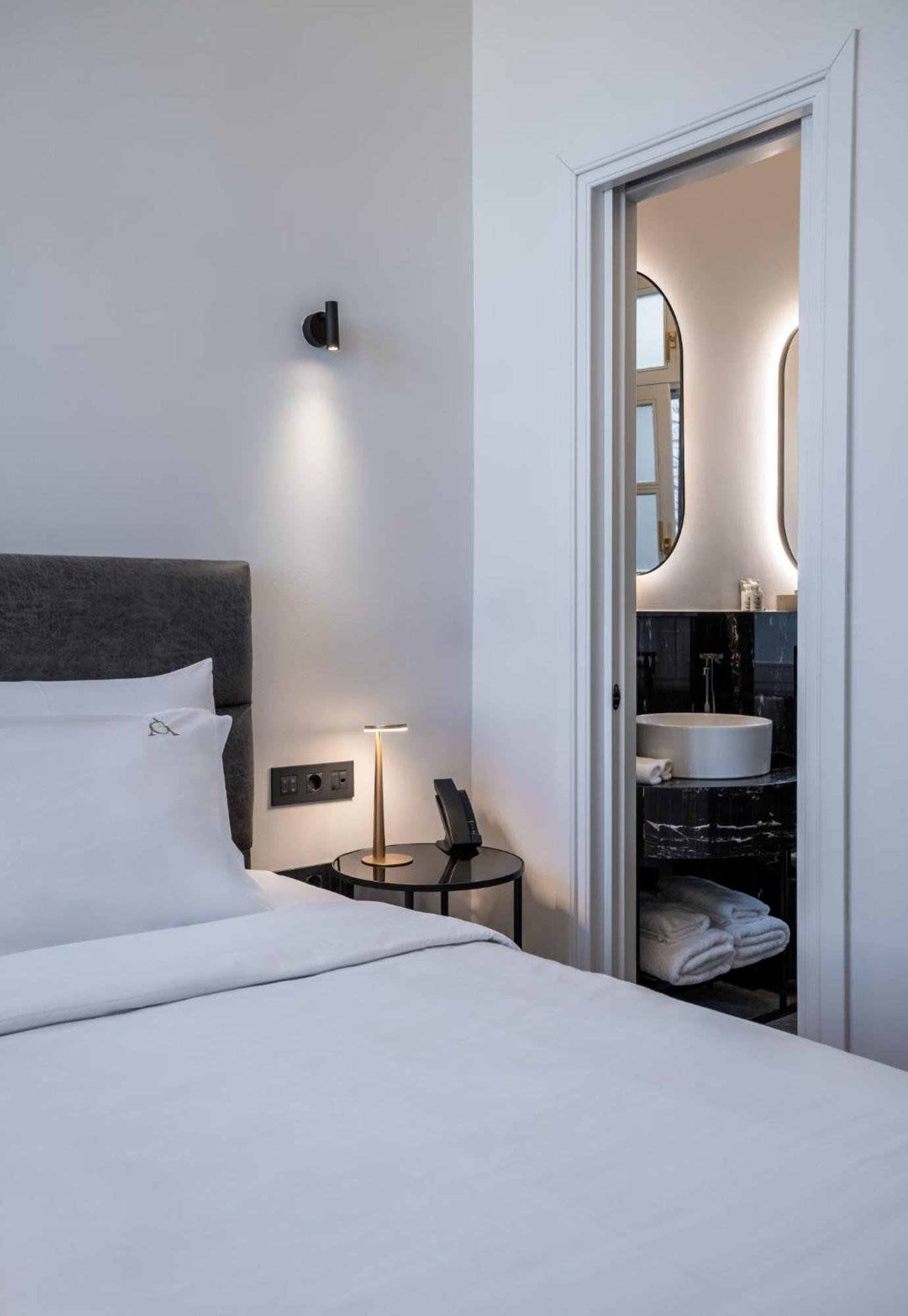 Argini Syros Hotel 5*