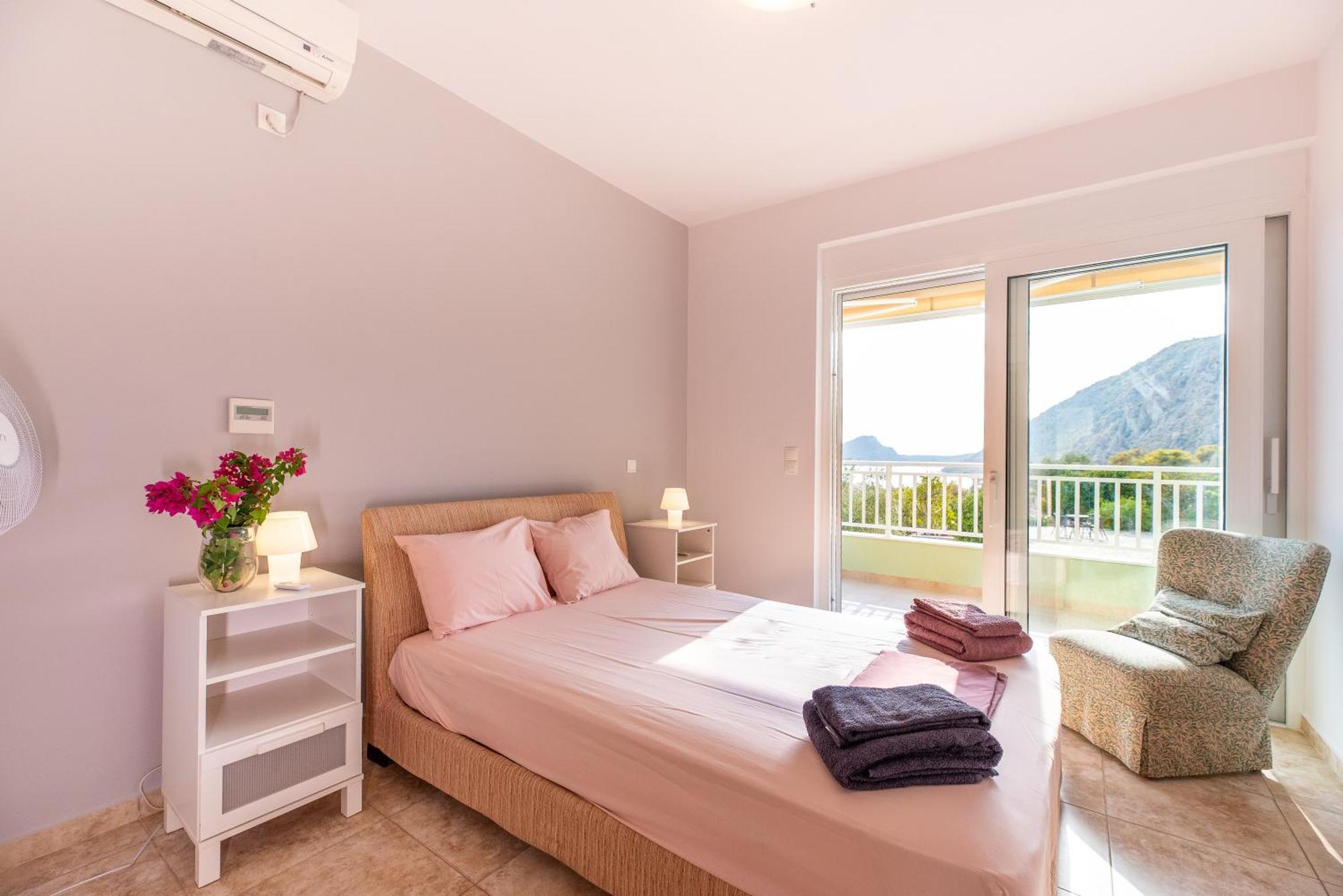 Marianne's Olive Grove Villa