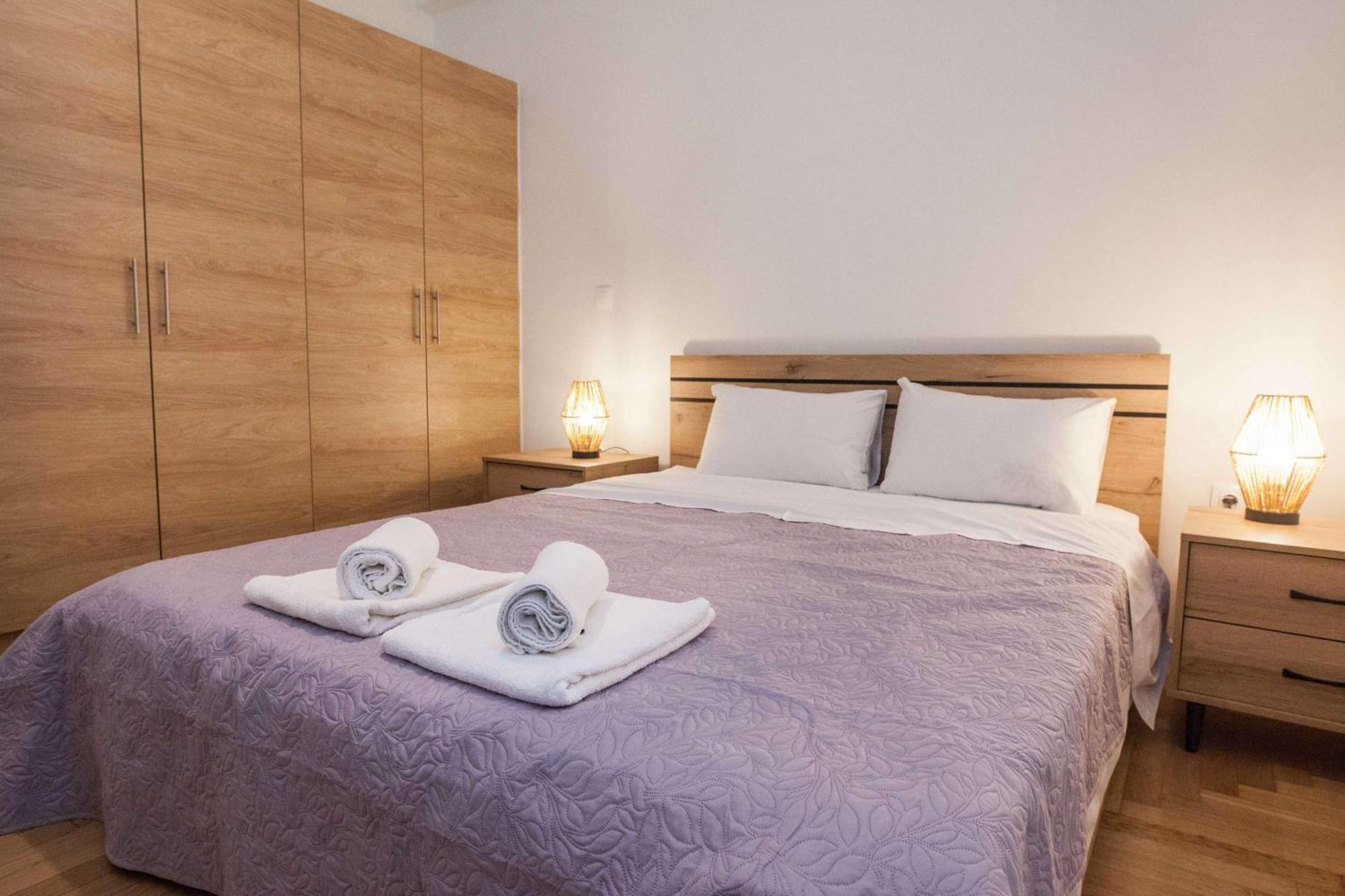 Apartment Fresh Urban 1 Bd With Balcony In Zografou