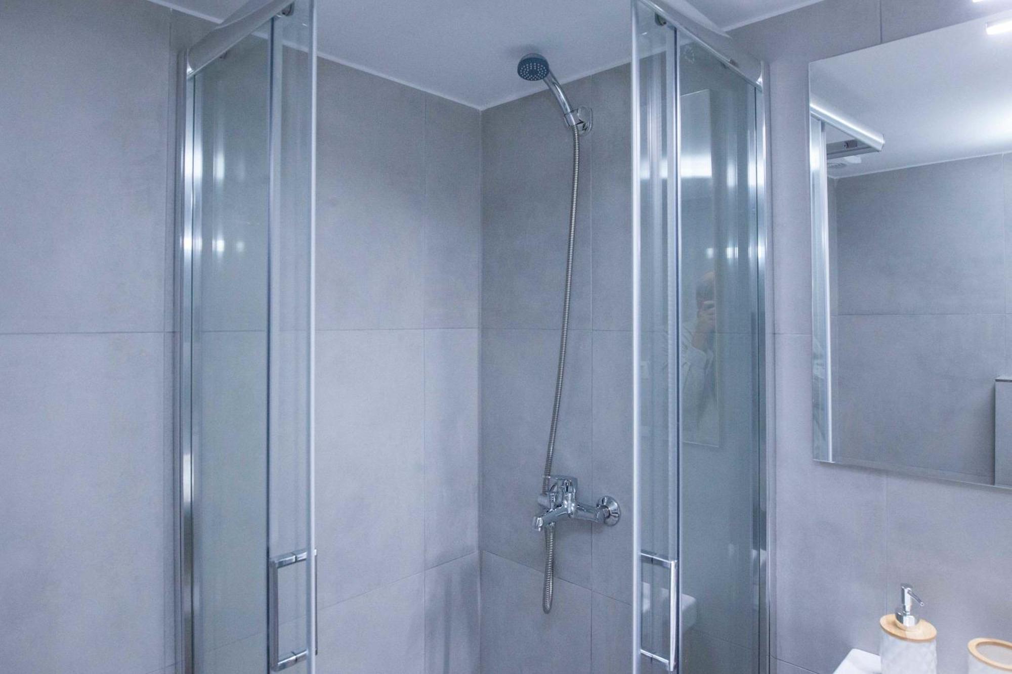 Fresh Urban 1 Bd With Balcony In Zografou * Athens