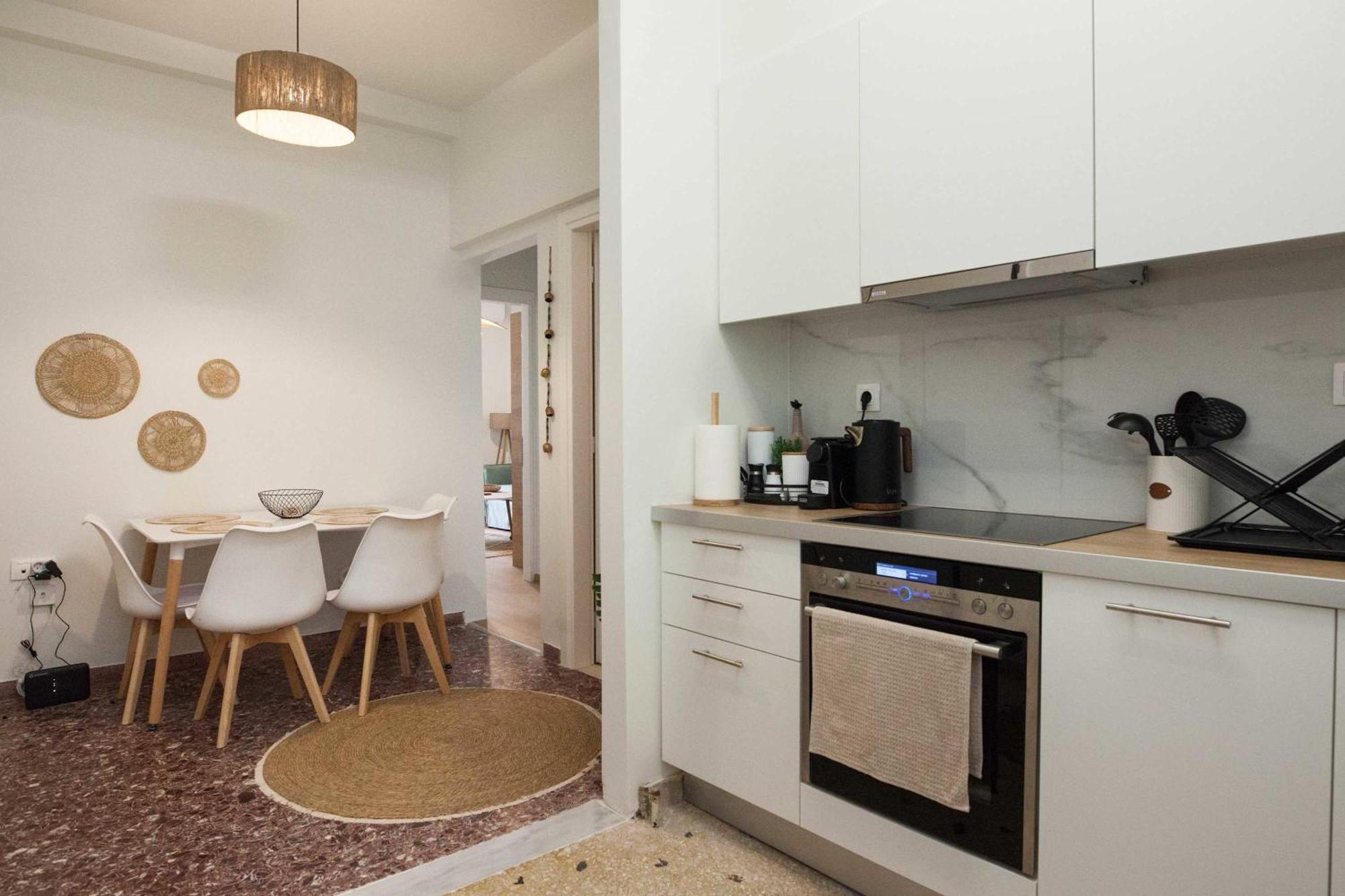 Fresh Urban 1 Bd With Balcony In Zografou