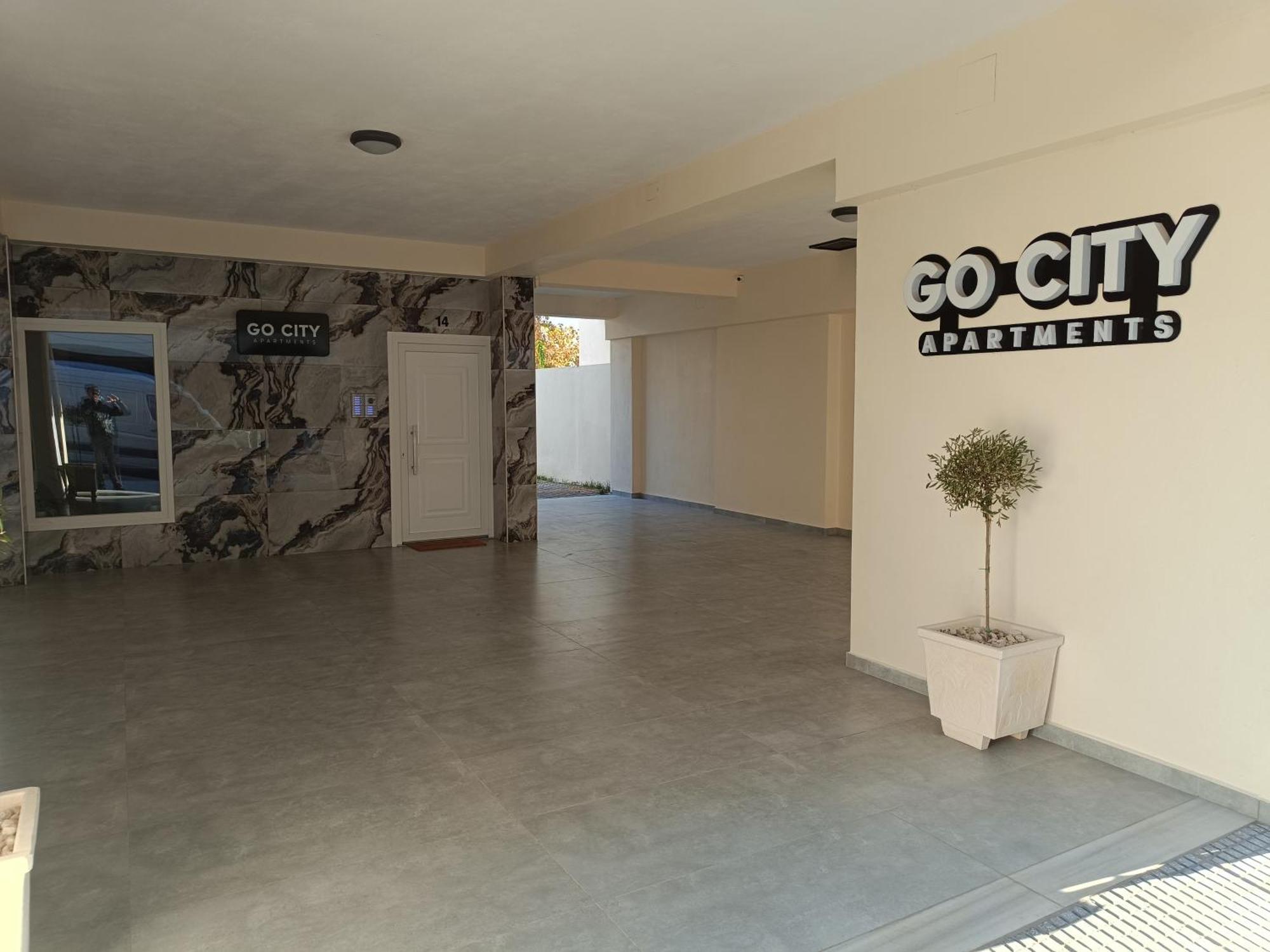 Gocity Apartment *