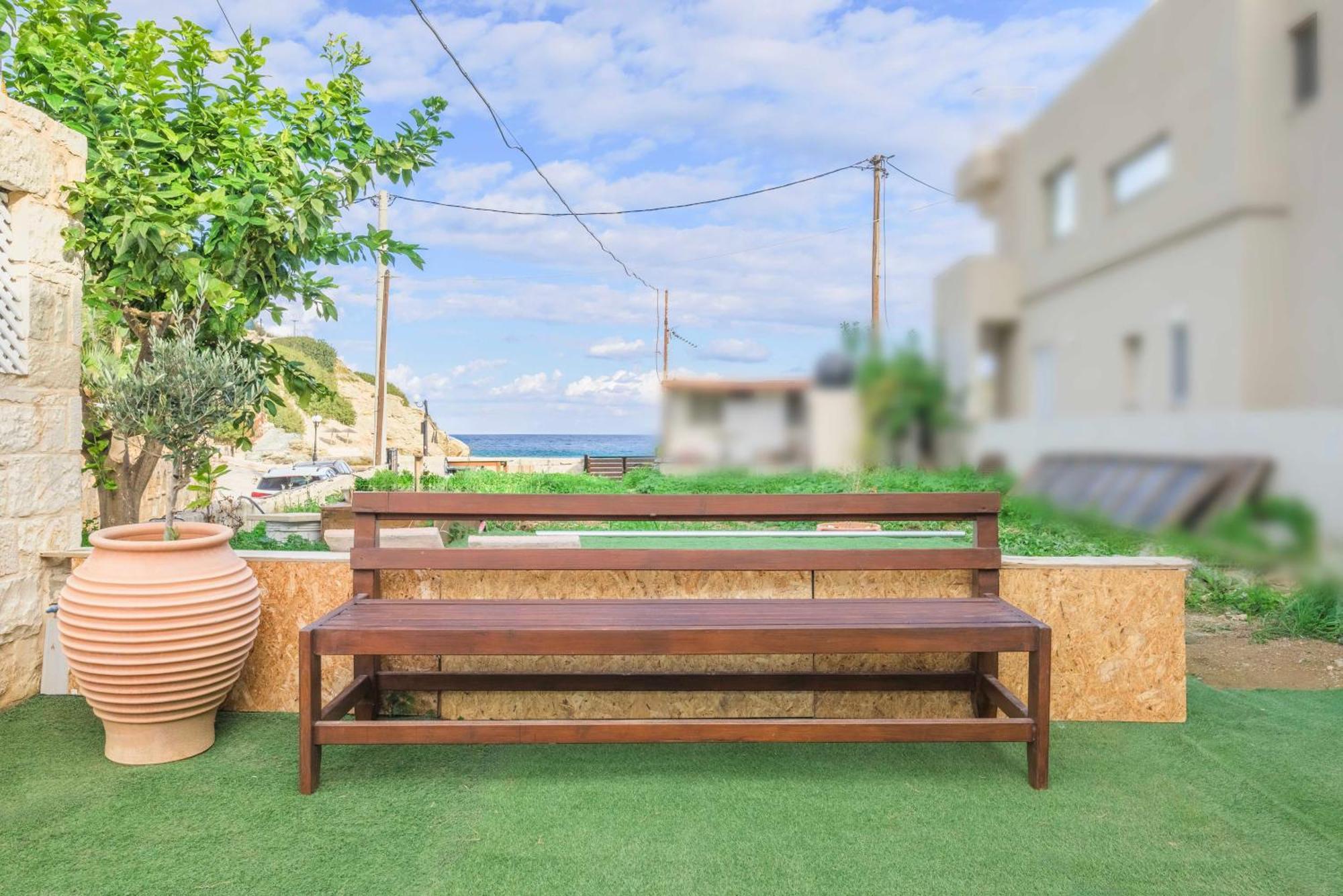 Homes Bluegreen - Beachfront, Pool, Garden And Bbq - Near Heraklion