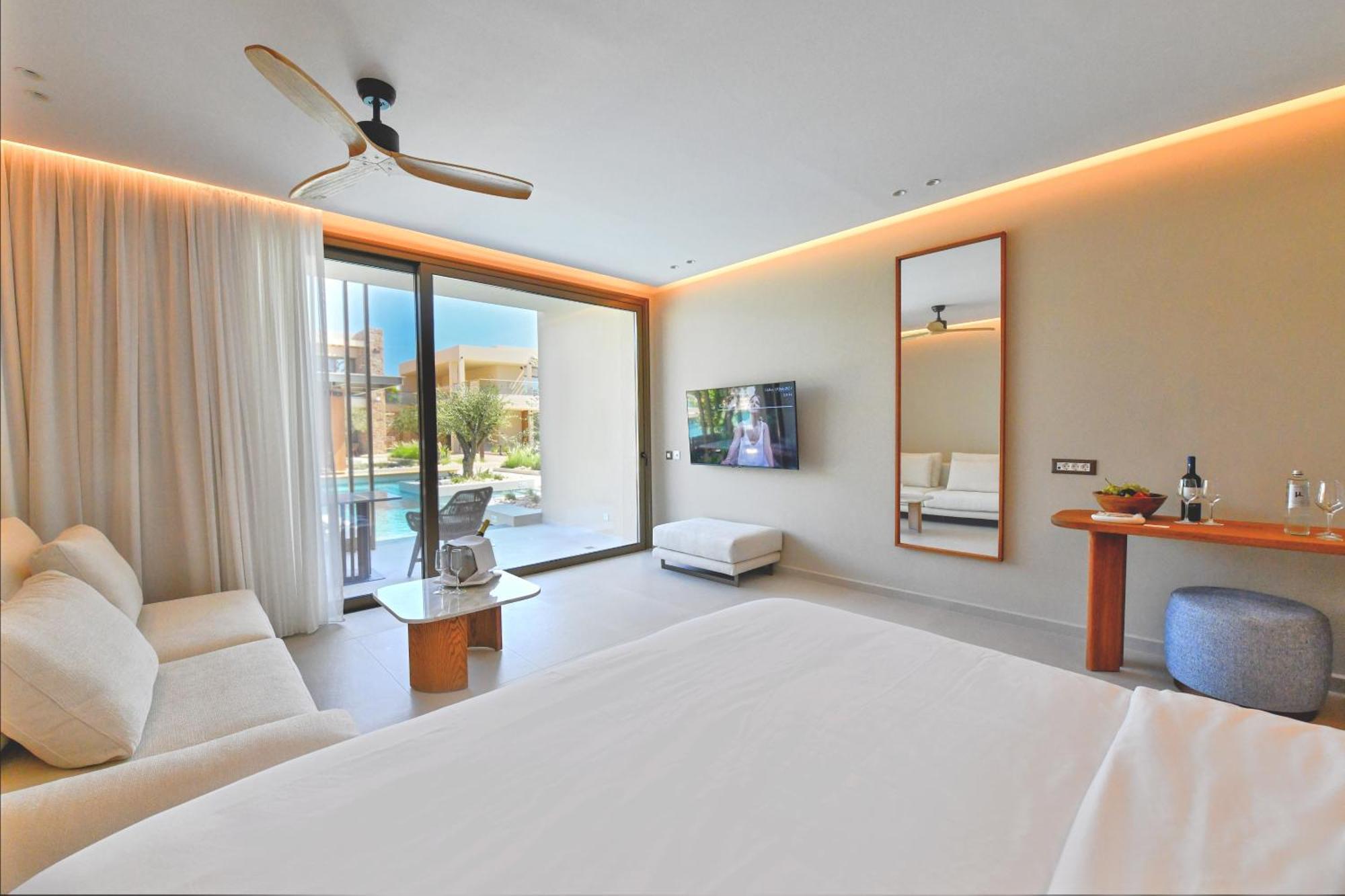 Royal Pearl Island Chios Hotel And Spa Hotel