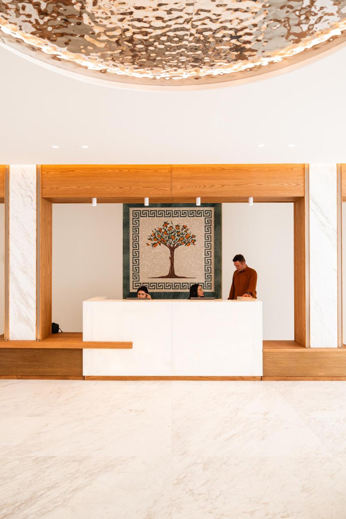 Royal Pearl Island Chios Hotel And Spa 5*