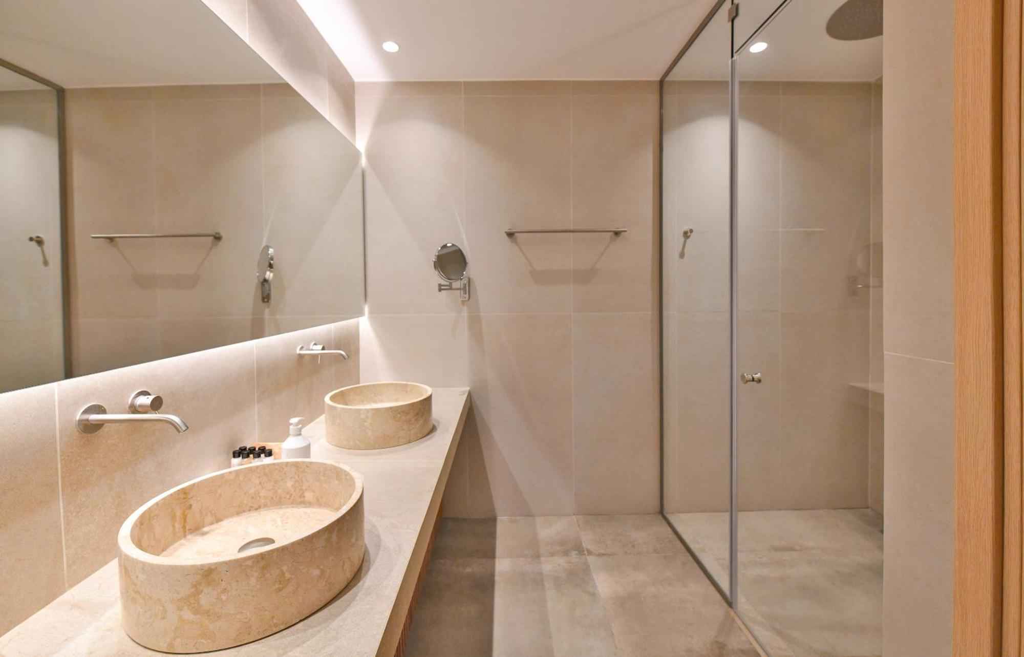 Royal Pearl Island Chios Hotel And Spa 5*