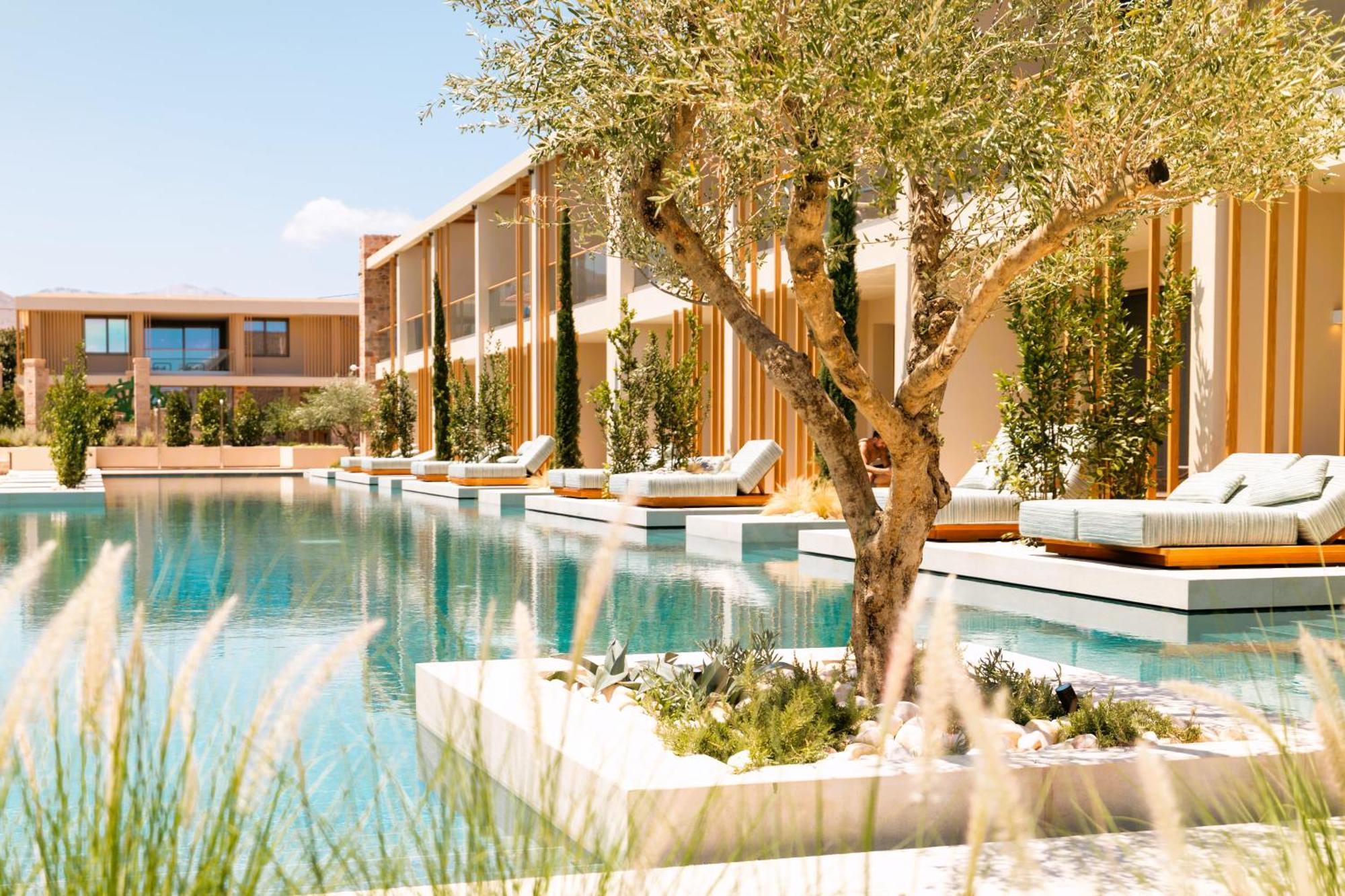 Royal Pearl Island Chios Hotel And Spa Hotel