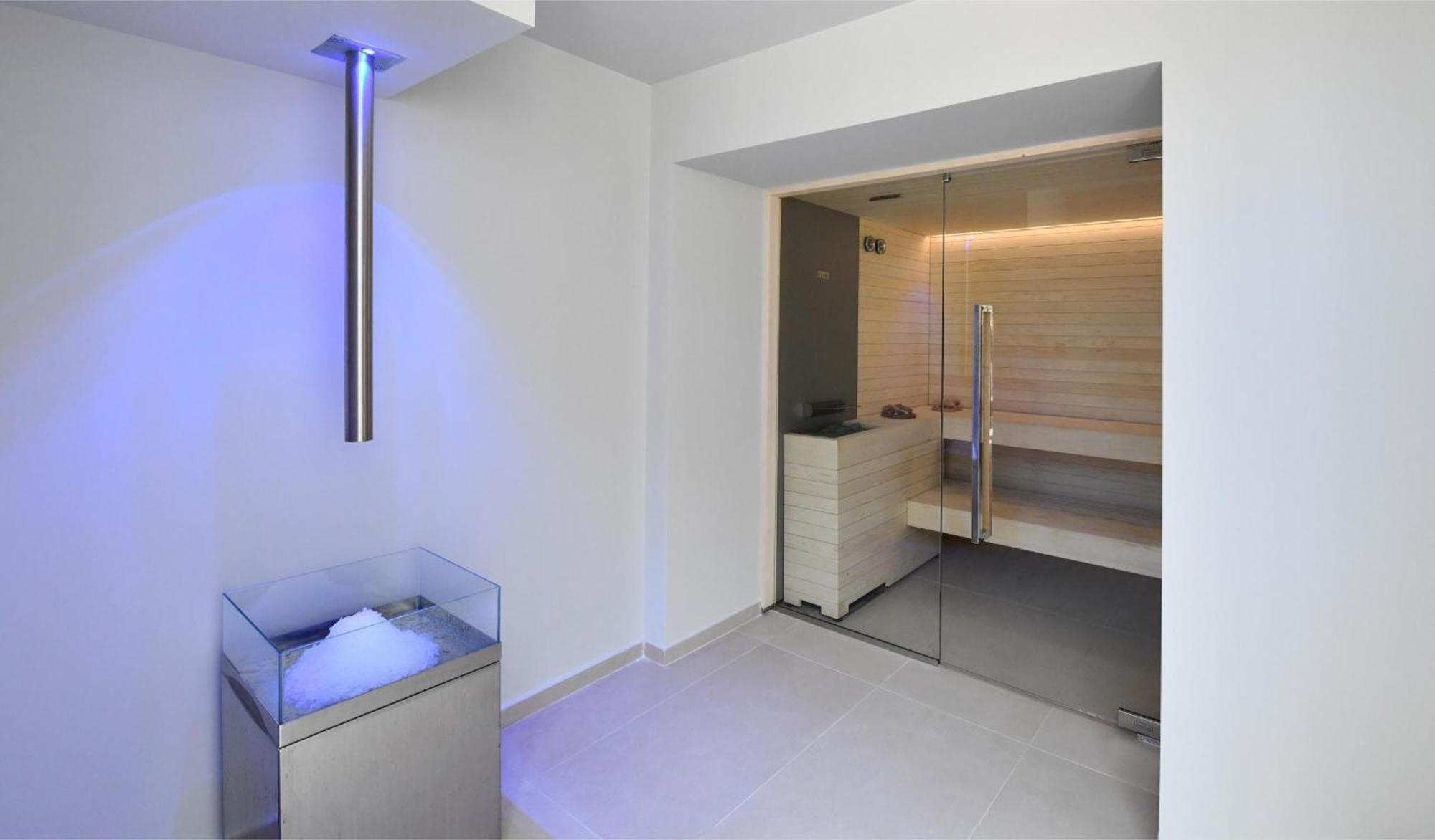 Royal Pearl Island Chios Hotel And Spa Chios Town