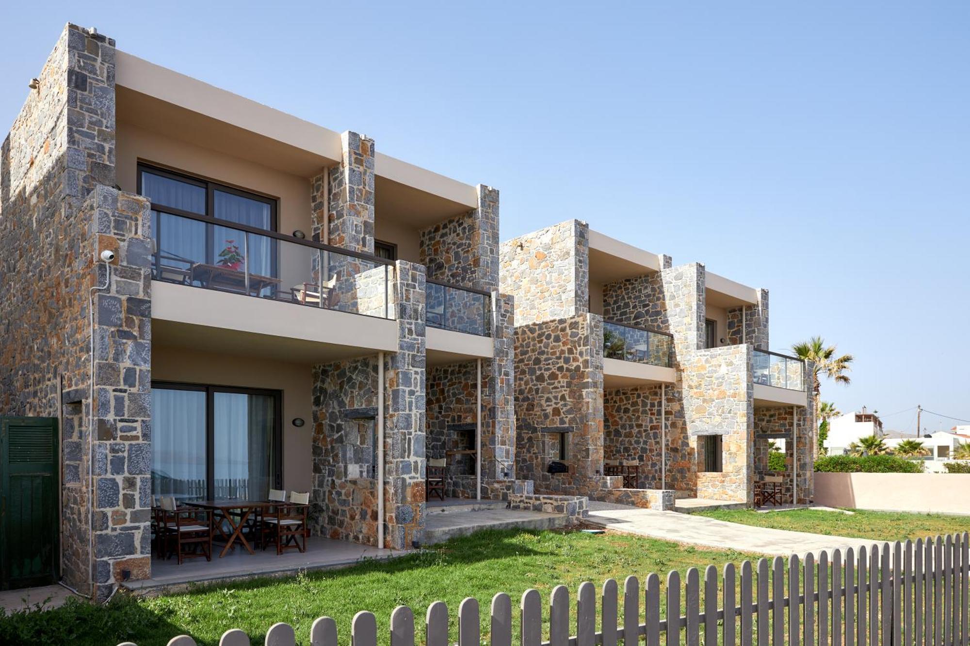 Creteco & Aparthotel 4*