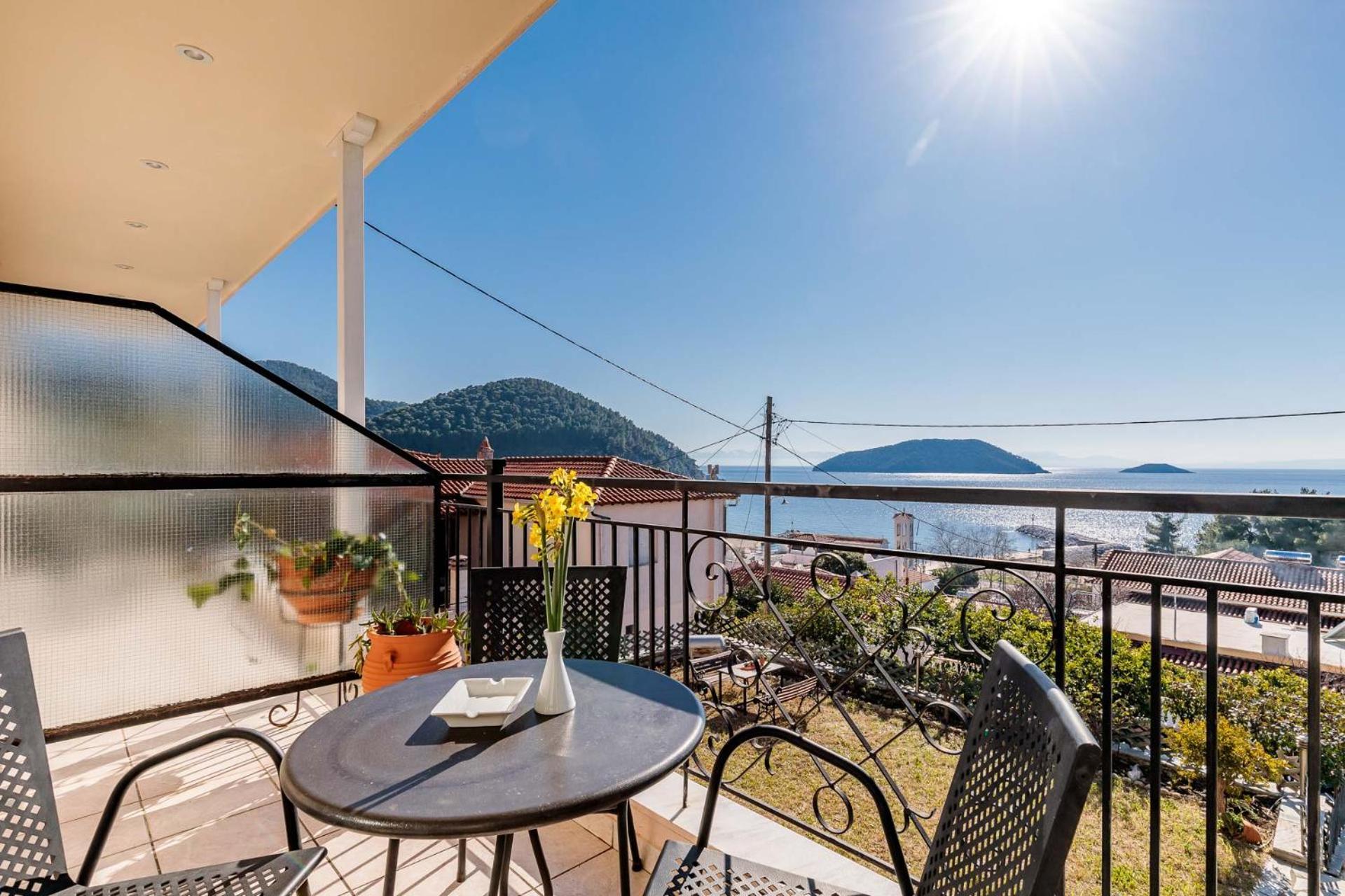 Belvedere Skopelos * Neo Klima