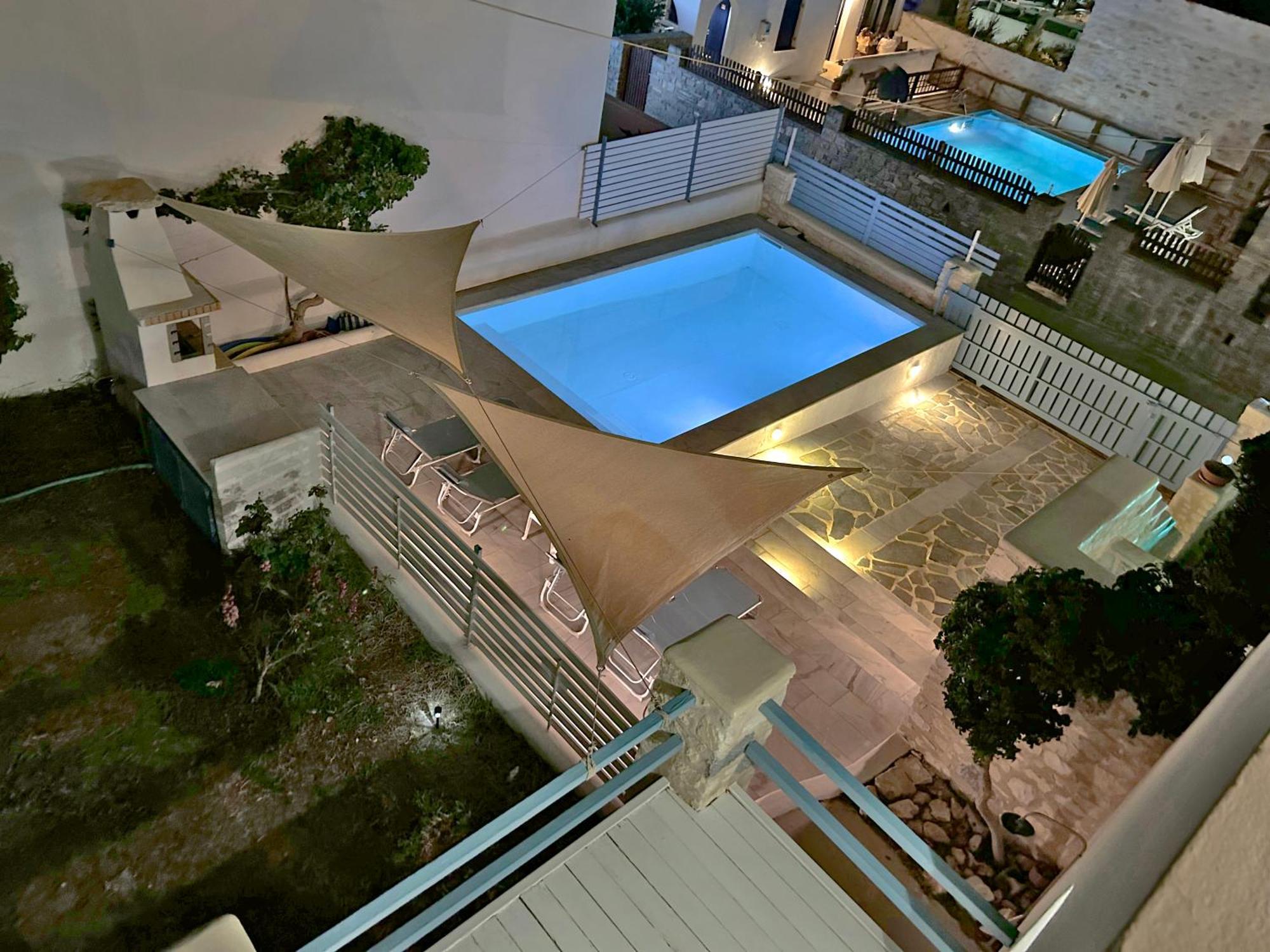 Villa Danae - Seaside With Pool & Hot Tub *