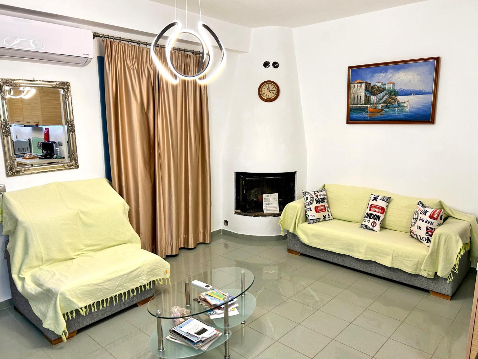 Danae - Seaside With Pool & Hot Tub * Piso Livadi