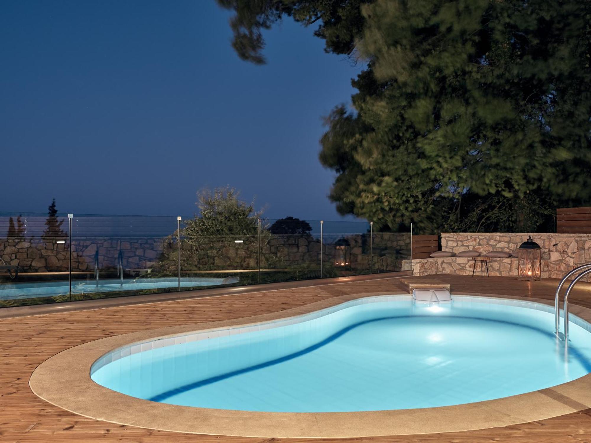 Chris & Jo Villas, Enchanting Escapes, With Heated Pools & Seaviews By Thinkvilla Villa *