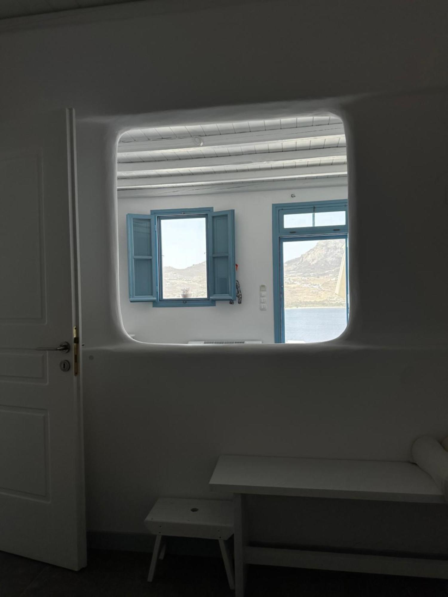Astra Serifos Apartment