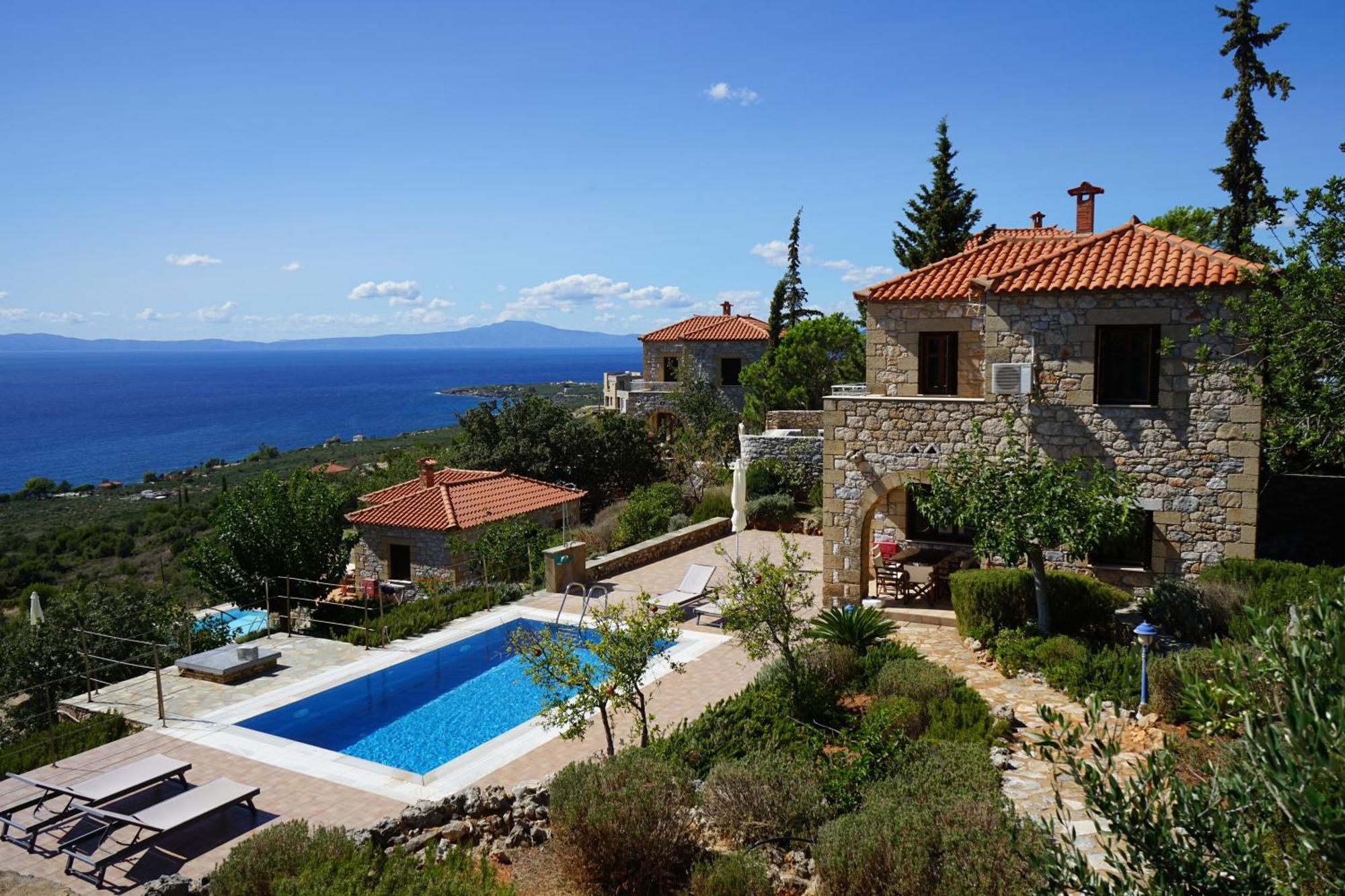 Villa Orato Village *