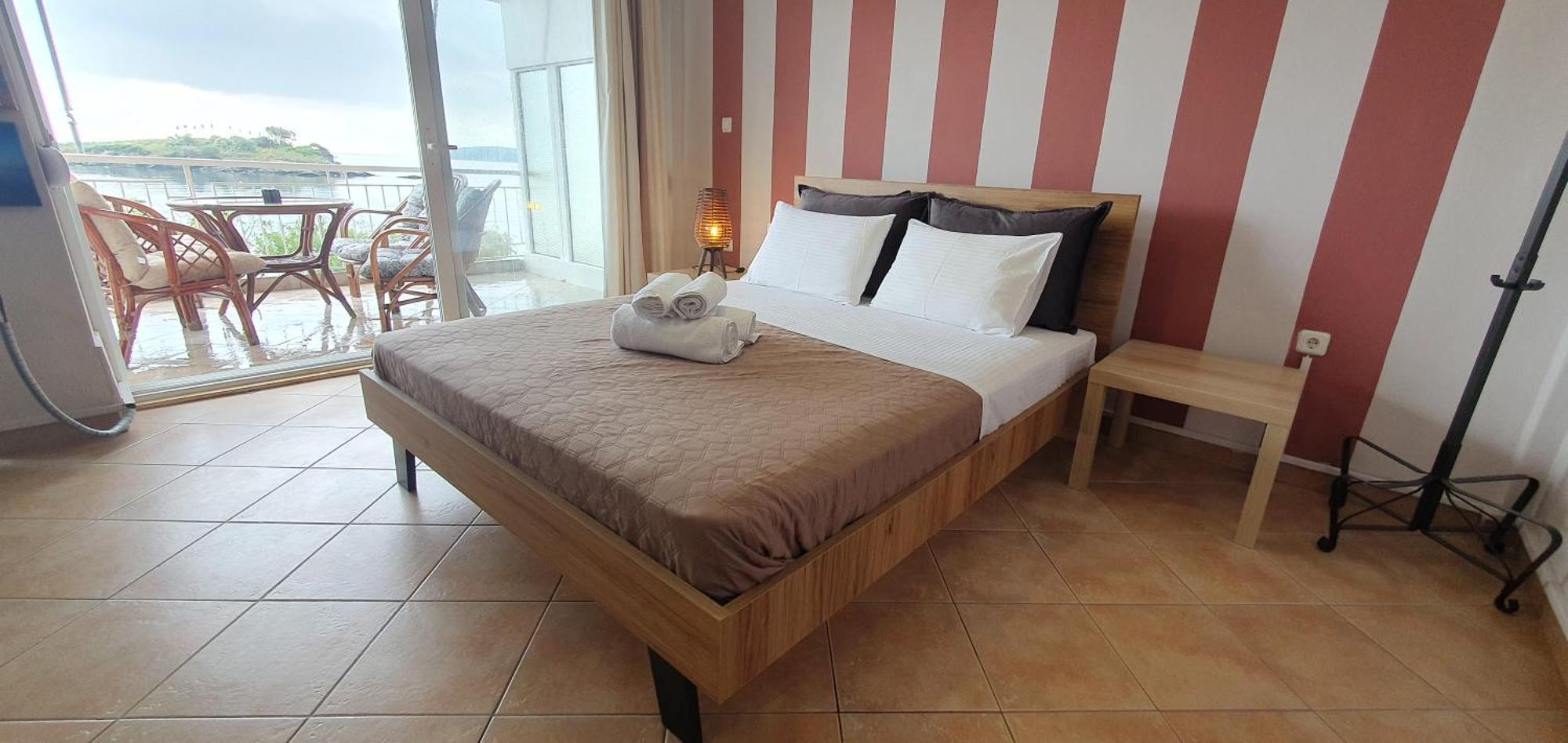 Apartment θέα μπροστά στη θάλασσα *