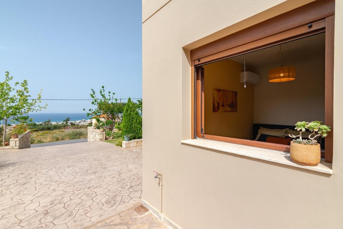 Great Sea View Apartment *