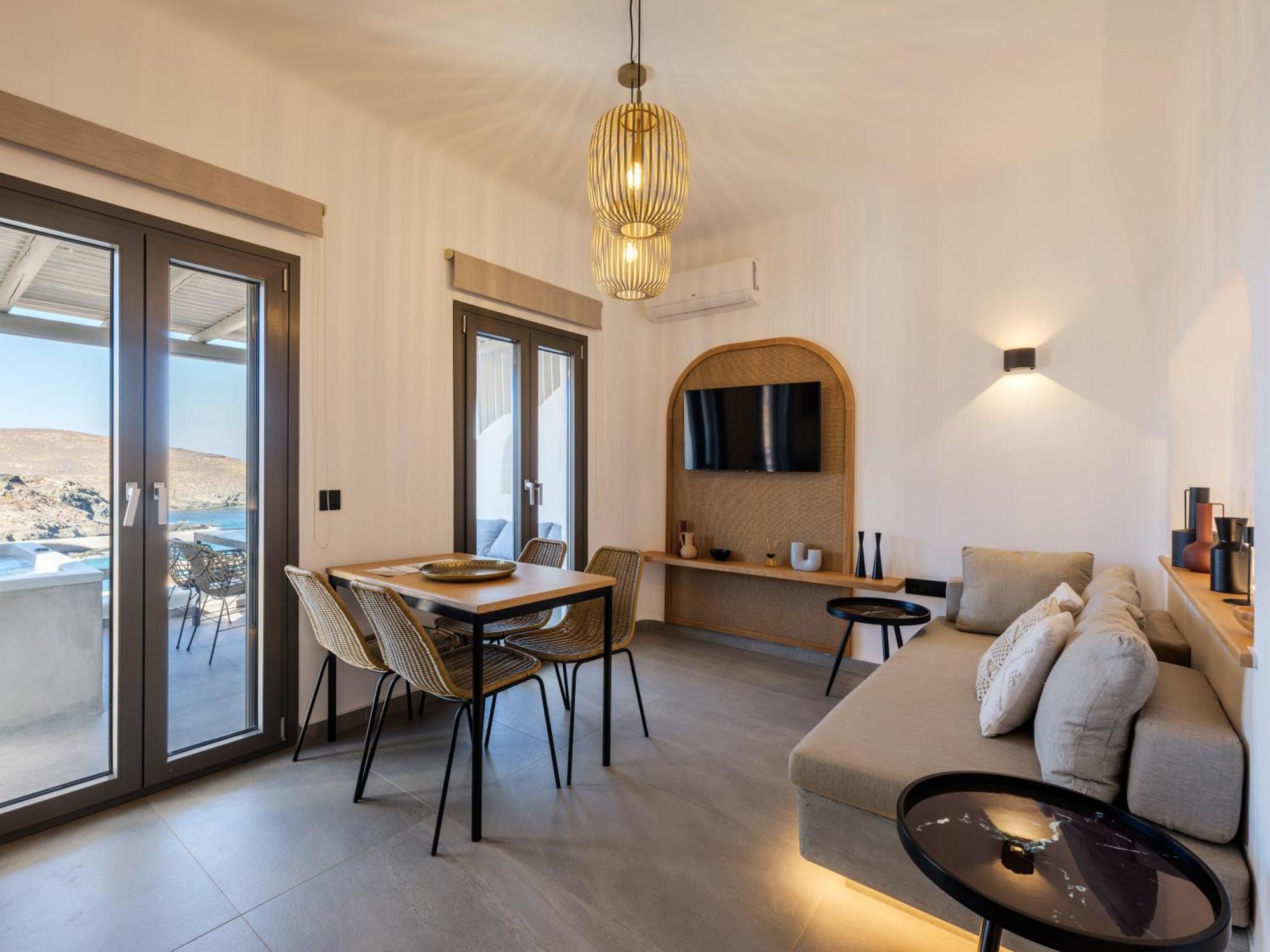 Aparthotel Mykonian &