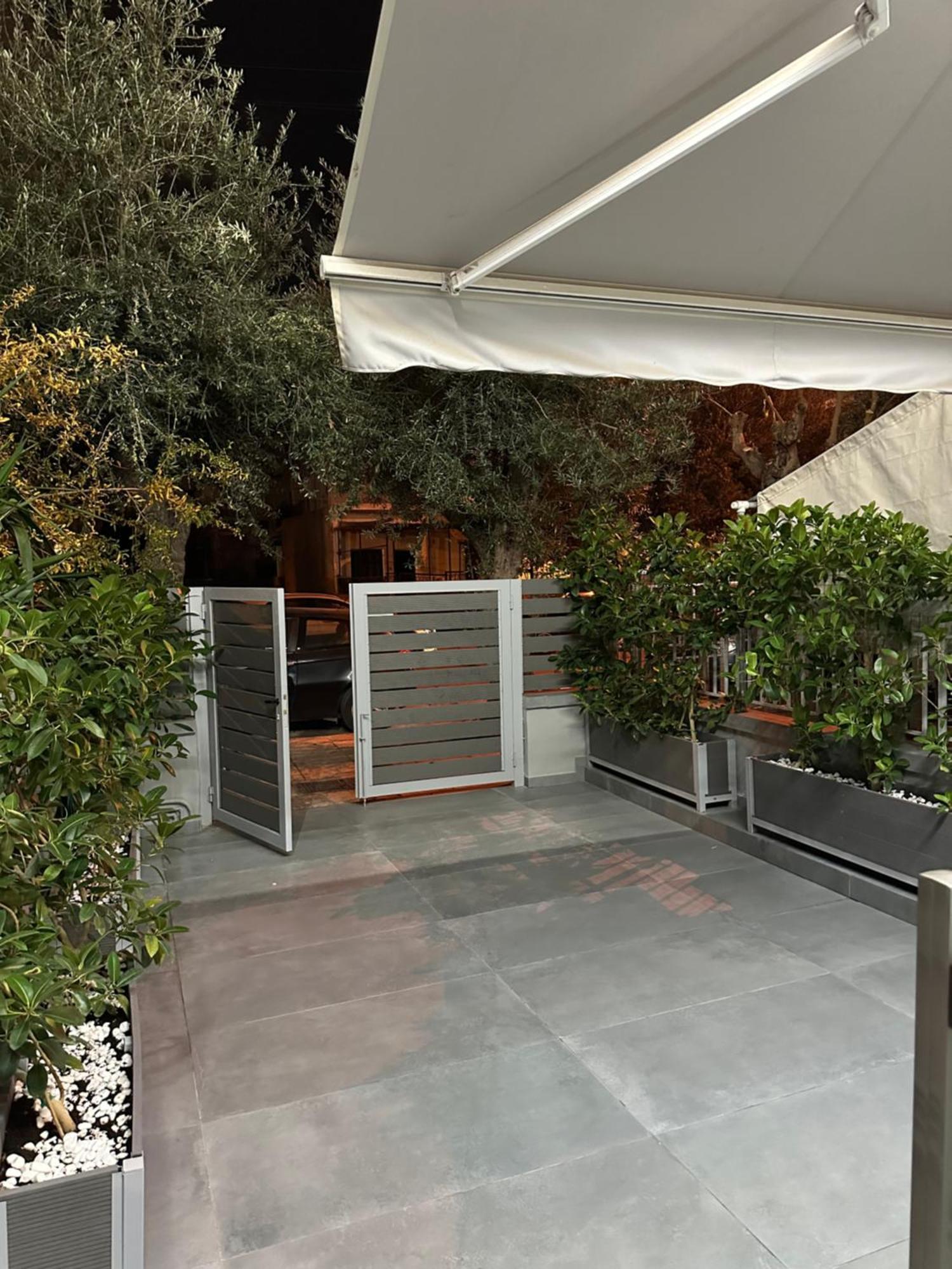 Kris Boy Apartment *