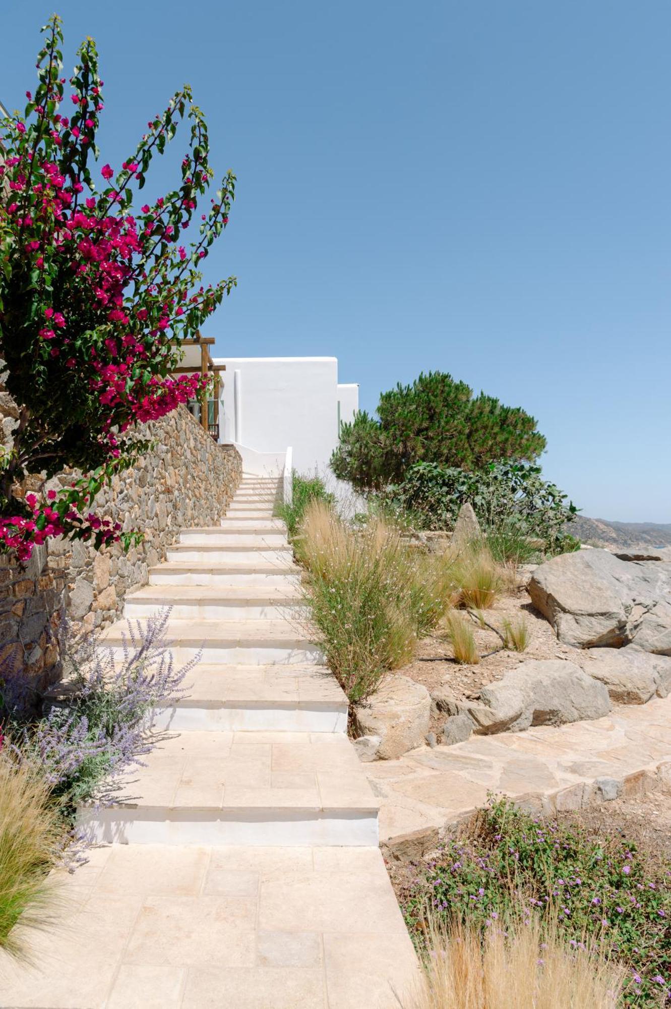 On The Rocks Villa *