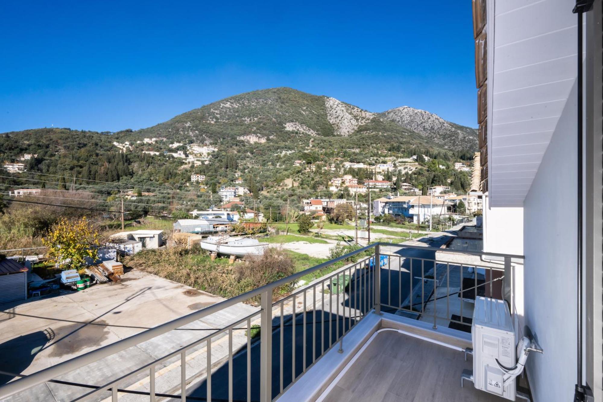 Apartment Marmel Seaside Apartment-brandnew Beachfront In