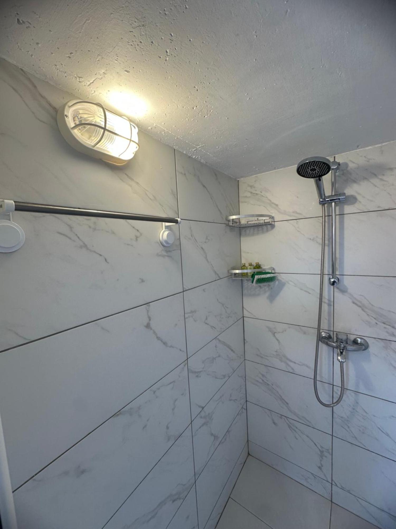 By Eftymia Apartment Nea Roda