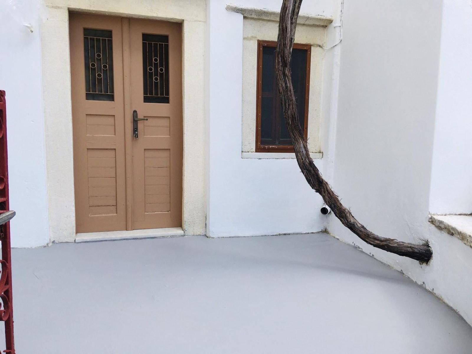 Beliotis' House Aperathos