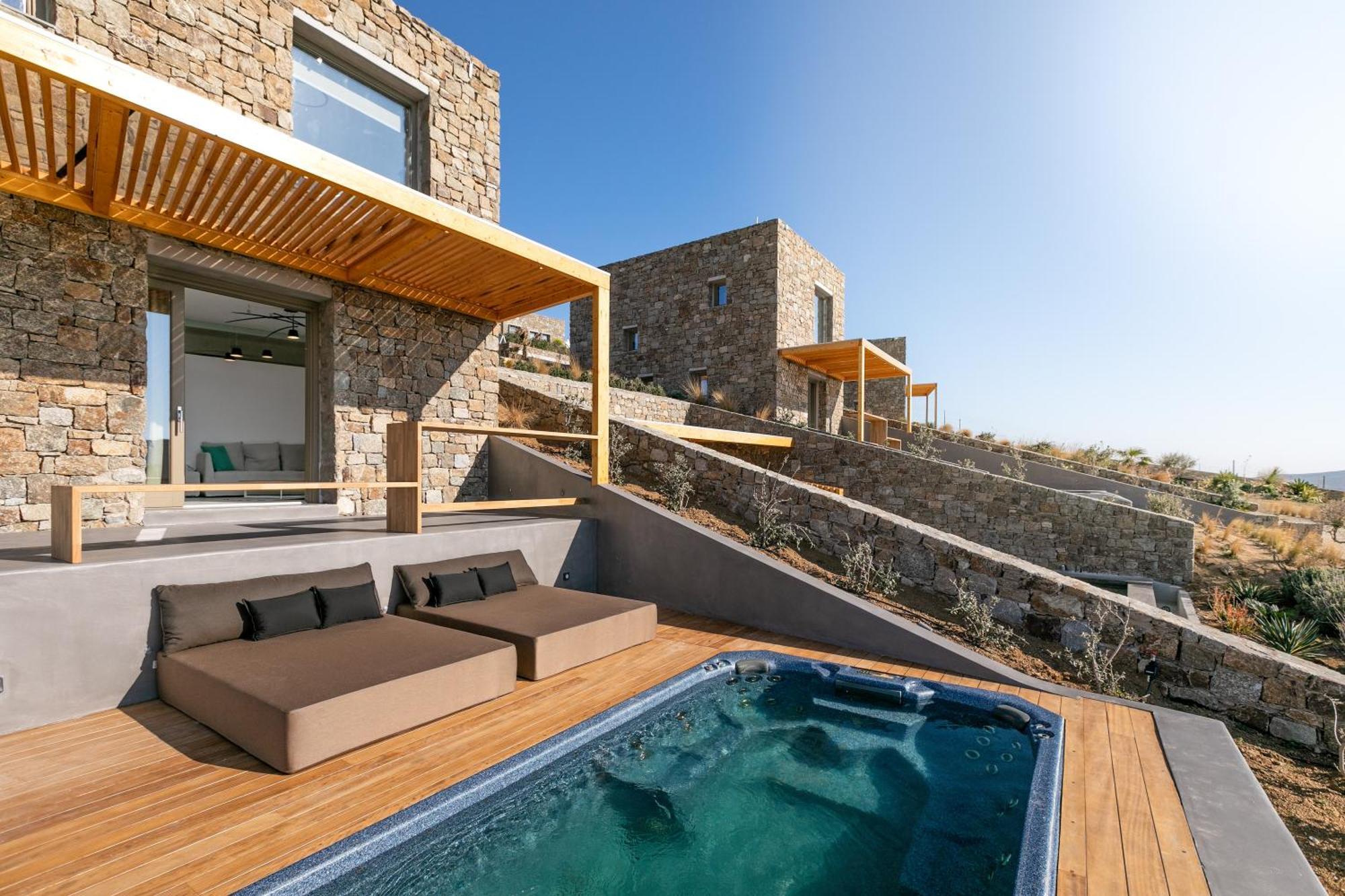 Hotel Nasta & Intentional Living Mykonos