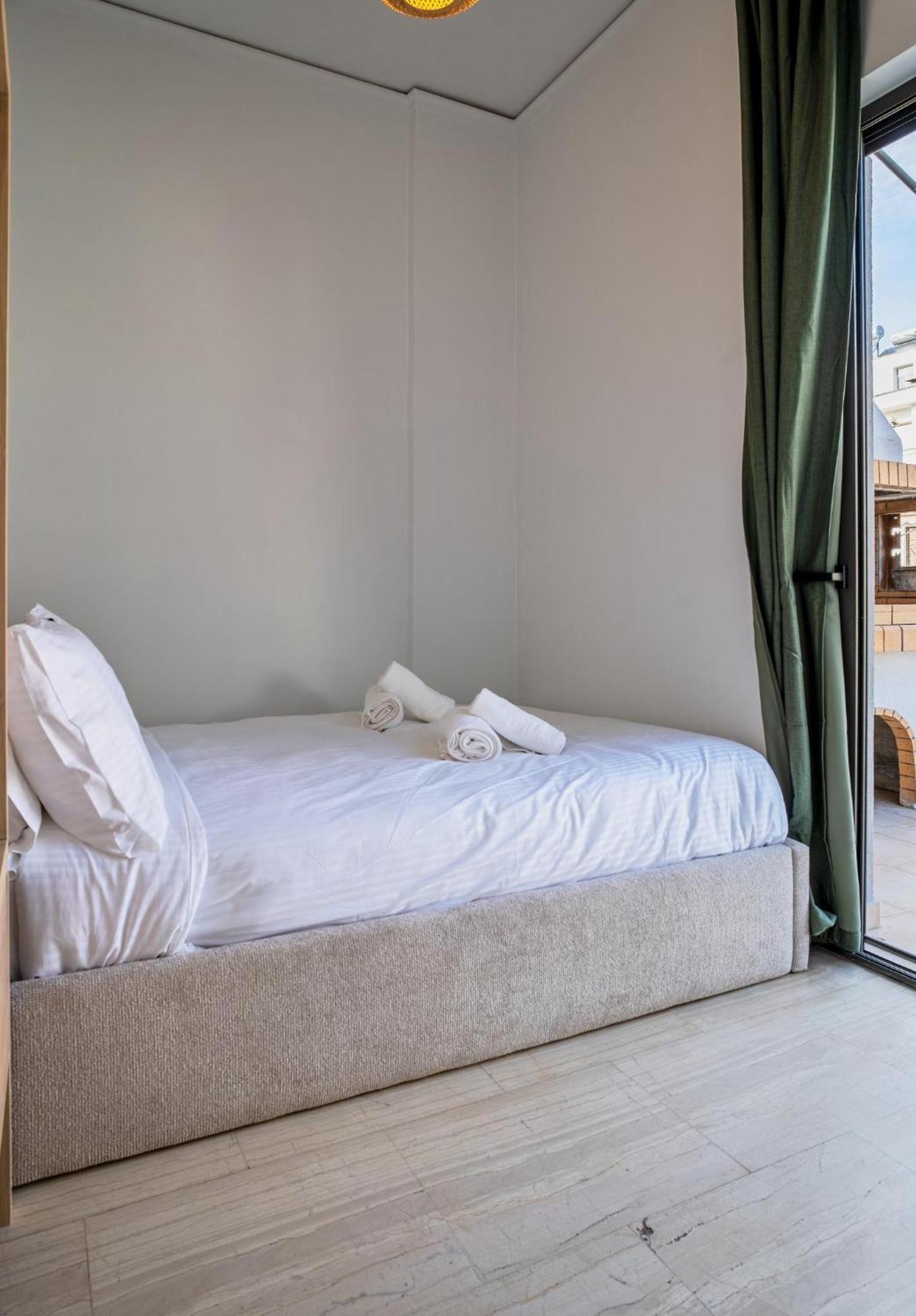 Acropolis Penthouse Project * Athens