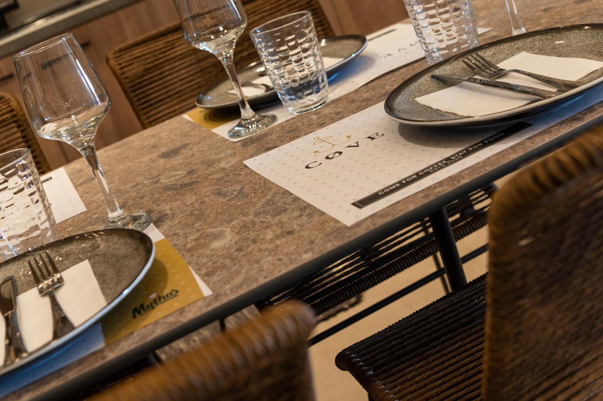 Aparthotel Cove Luxury *