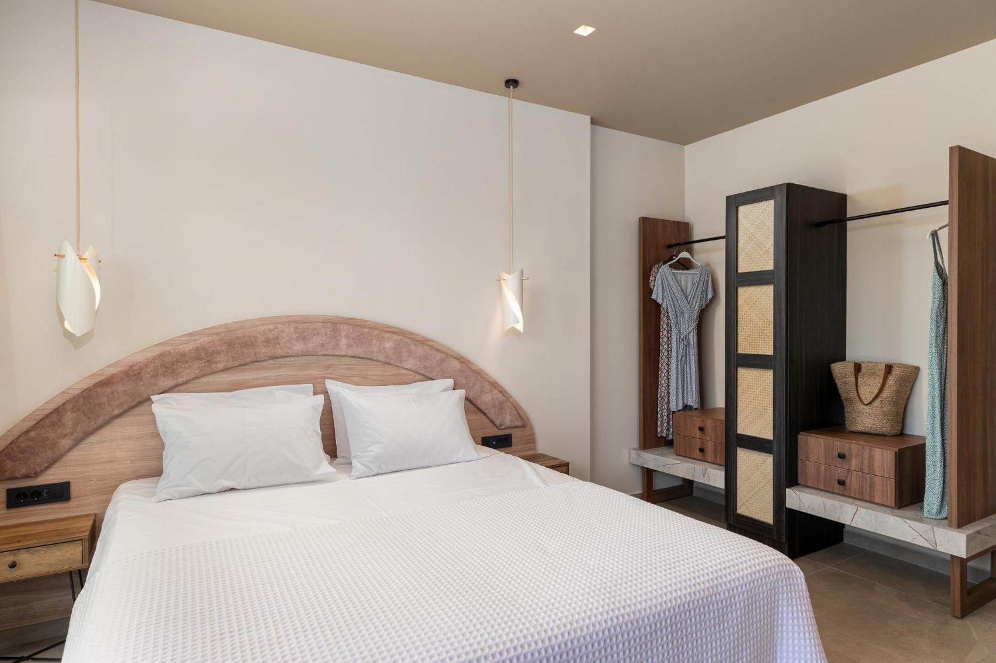 Cove Luxury Aparthotel