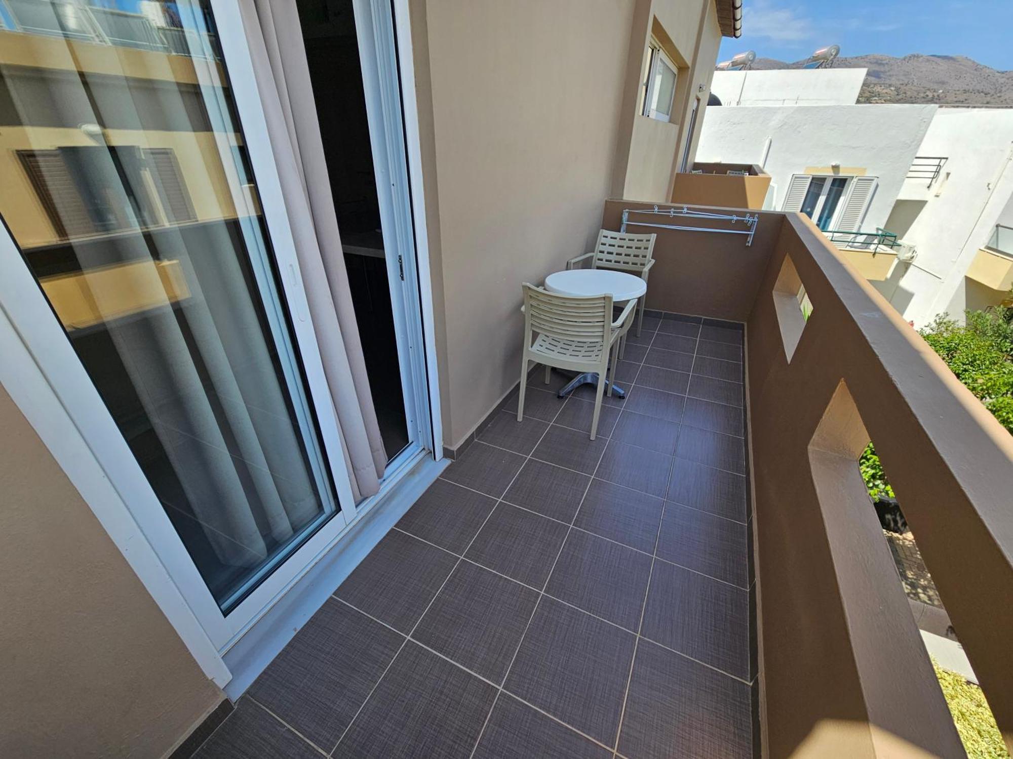 Sunrise Aparthotel