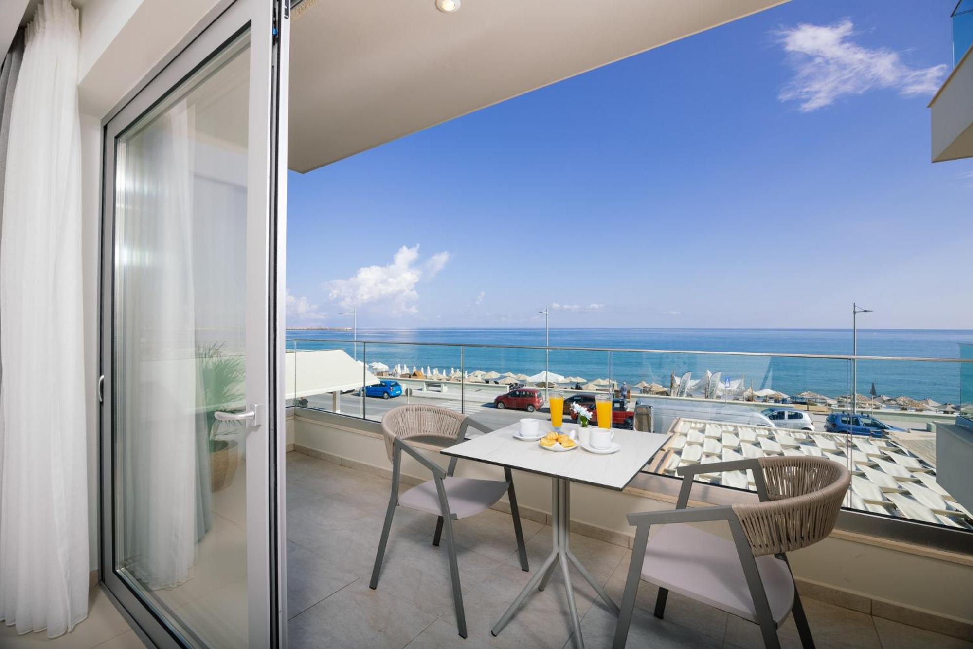 Batis 3* Rethymno (Crete)