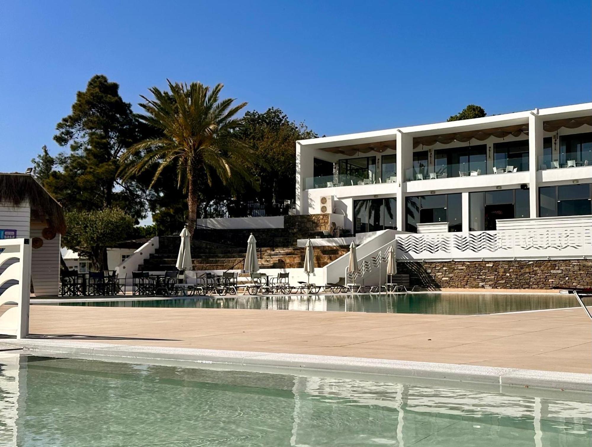 Hotel Aiora