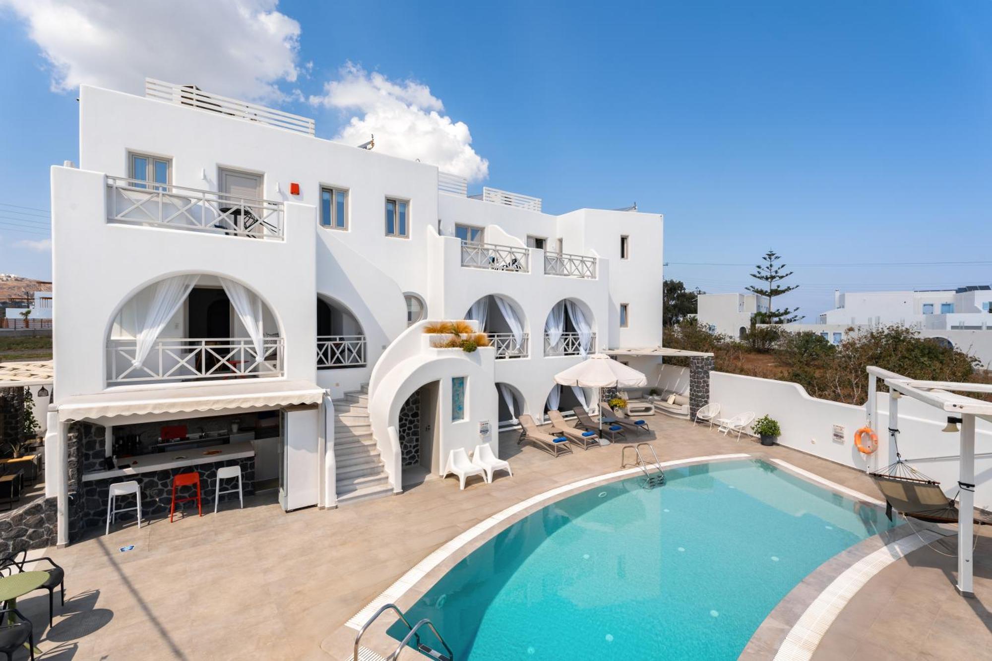 Hotel La Bellezza Eco Boutique Kamari (Santorini)