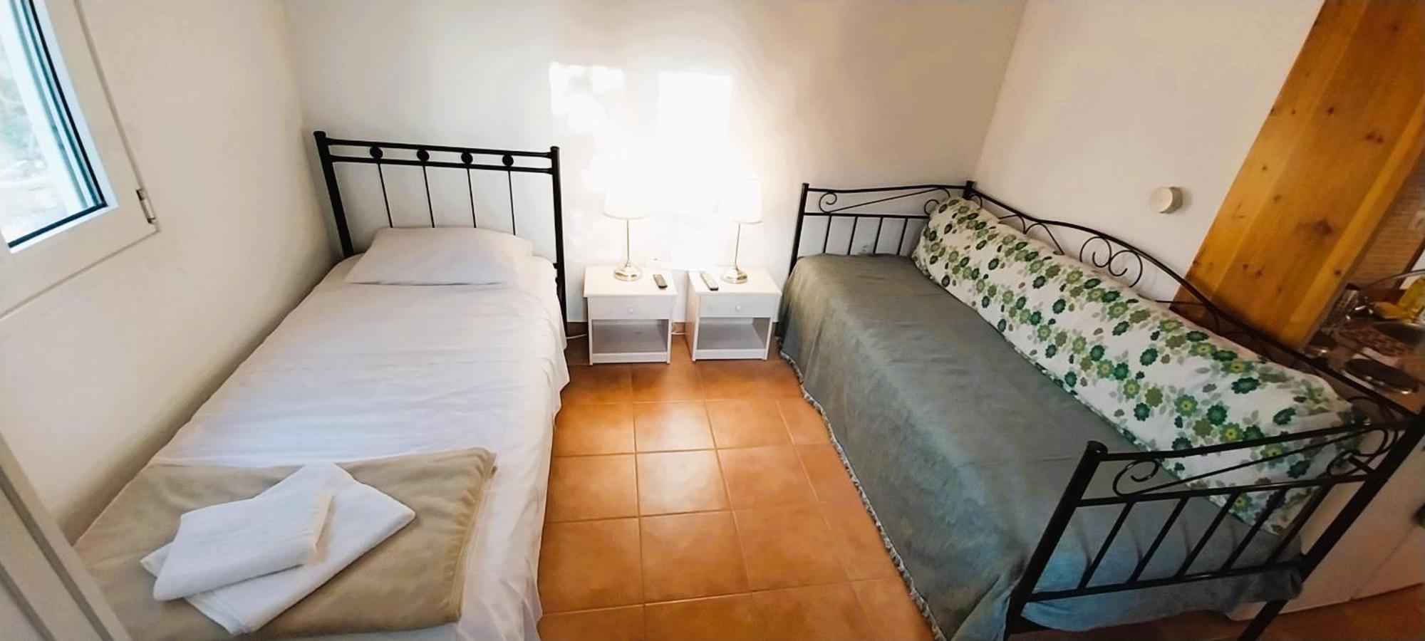 Cosseri Rossa-dorothea And Cosseri Rossa-penelope, With Own Shared Pool *