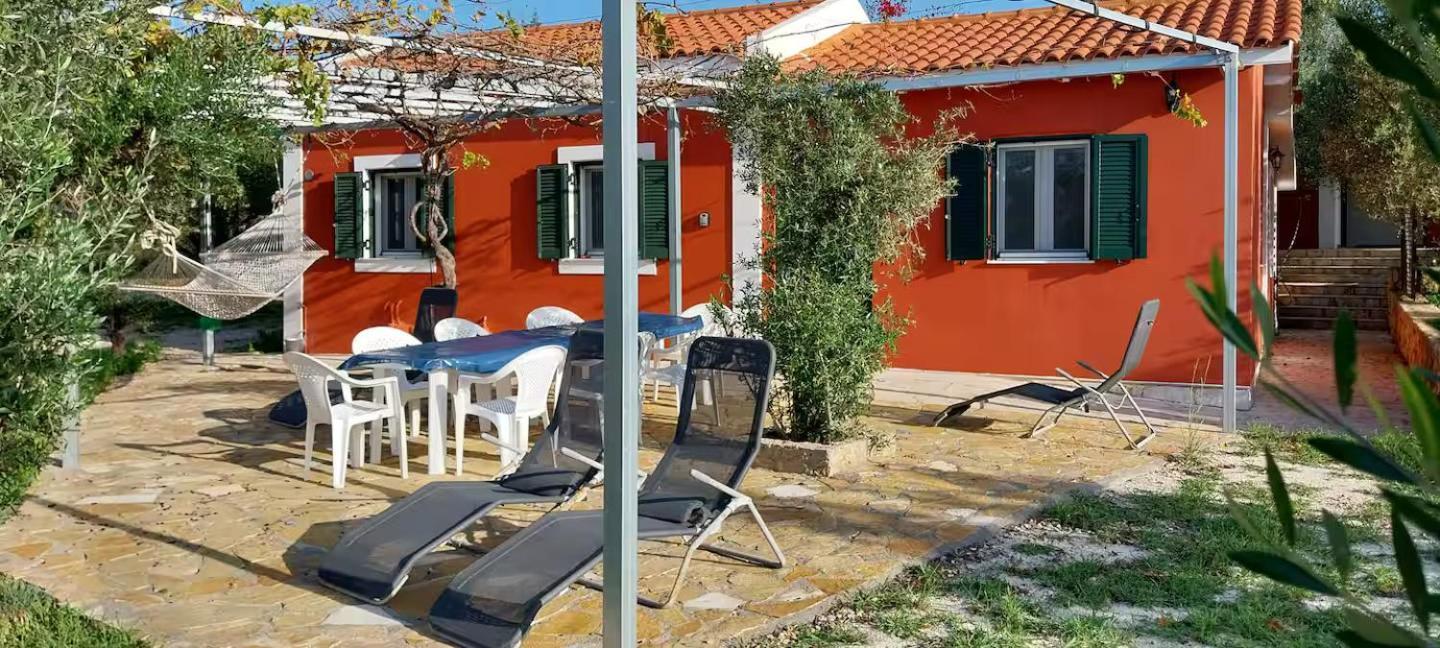 Villa Cosseri Rossa-dorothea And Cosseri Rossa-penelope, With Own Shared Pool