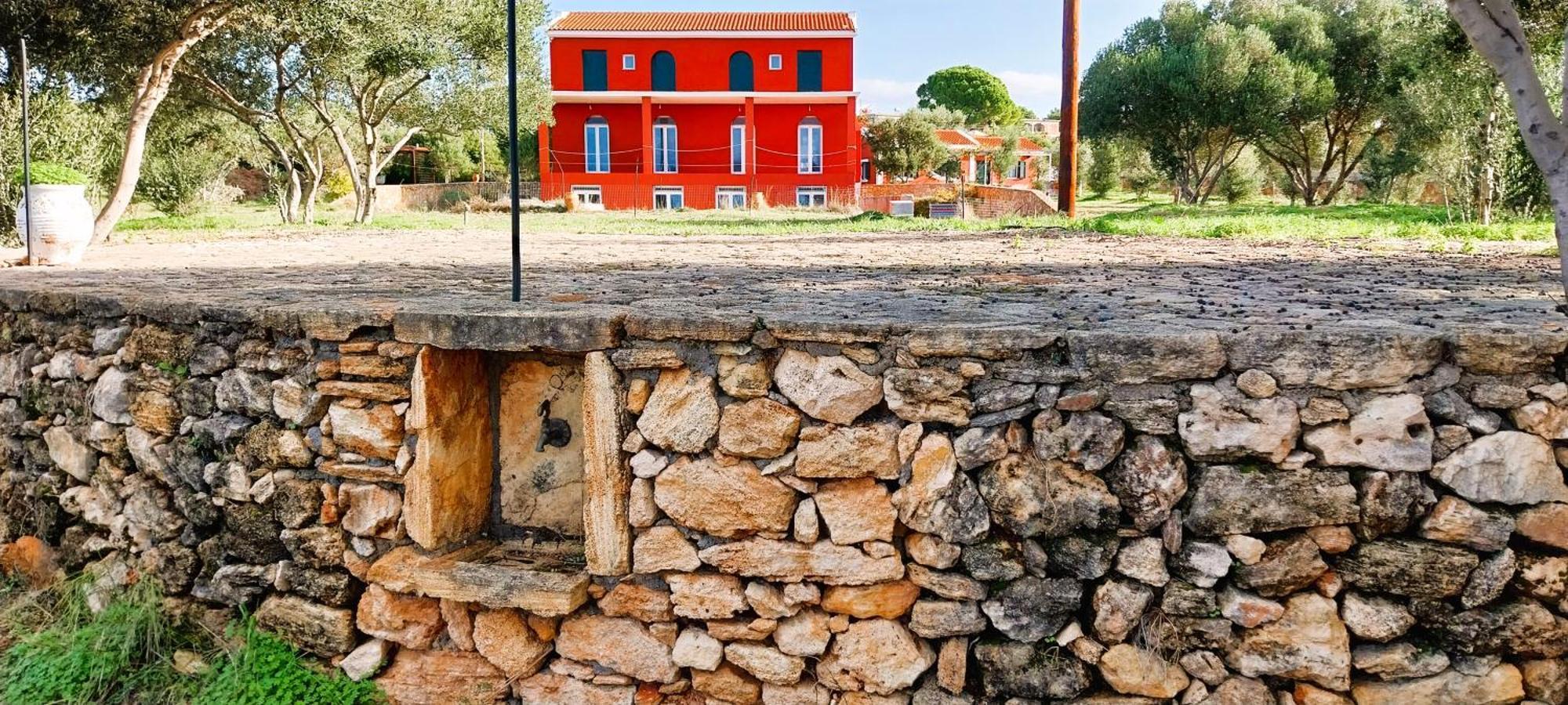 Cosseri Rossa-dorothea And Cosseri Rossa-penelope, With Own Shared Pool