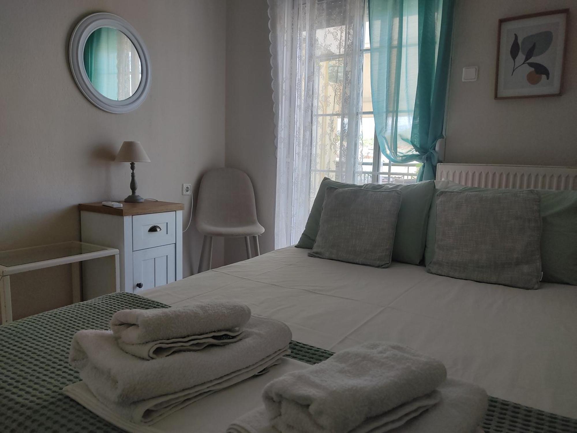 Iraklitsa Aegean Pearl
