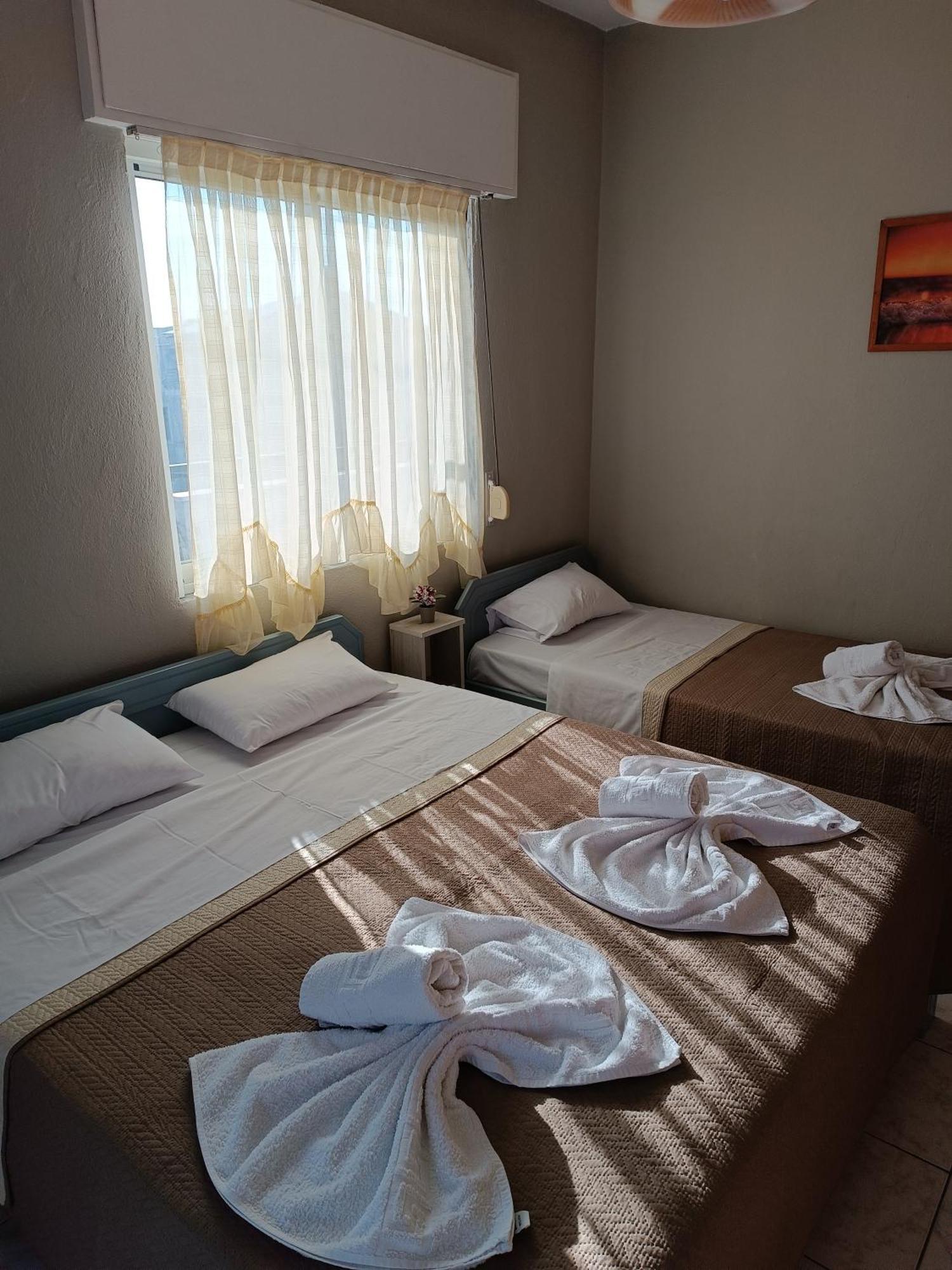 Sunrise1 * Paralia Katerinis