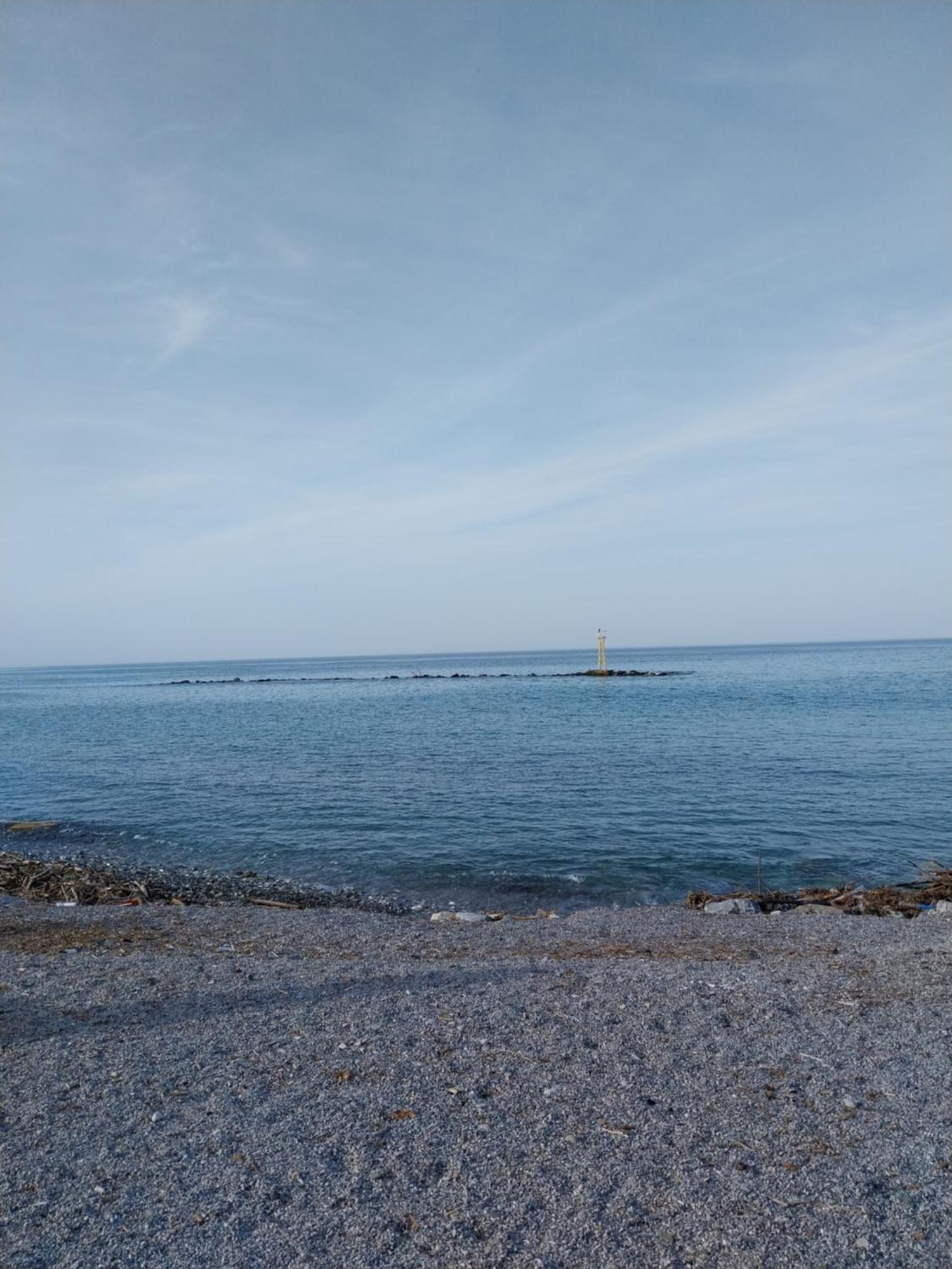 Galazio Seaside Luxury & Coffee Shop Apartment *