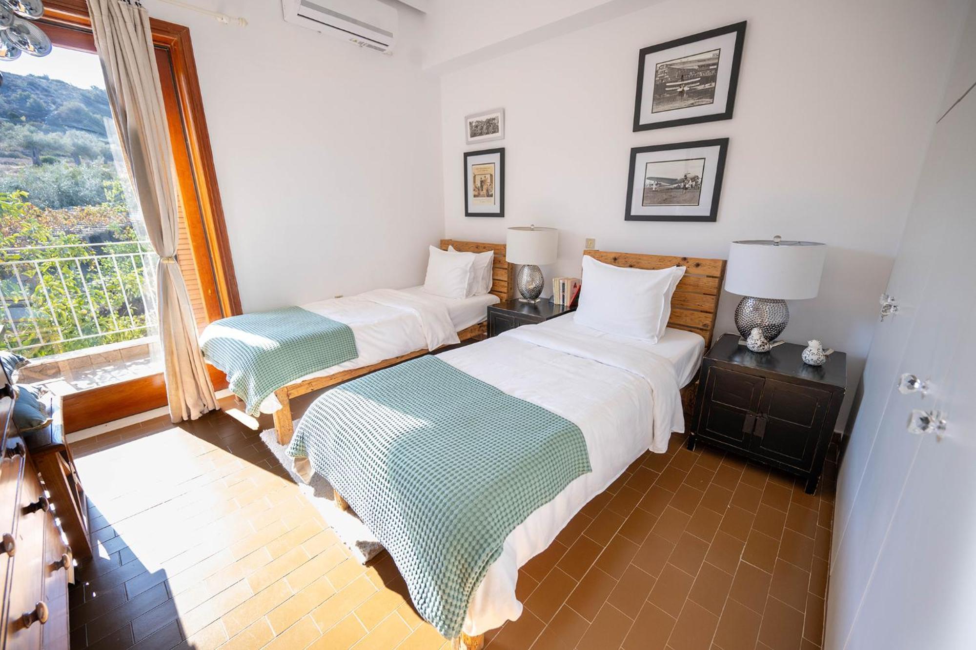 Bellavista At Heraion Lagoon Villa *