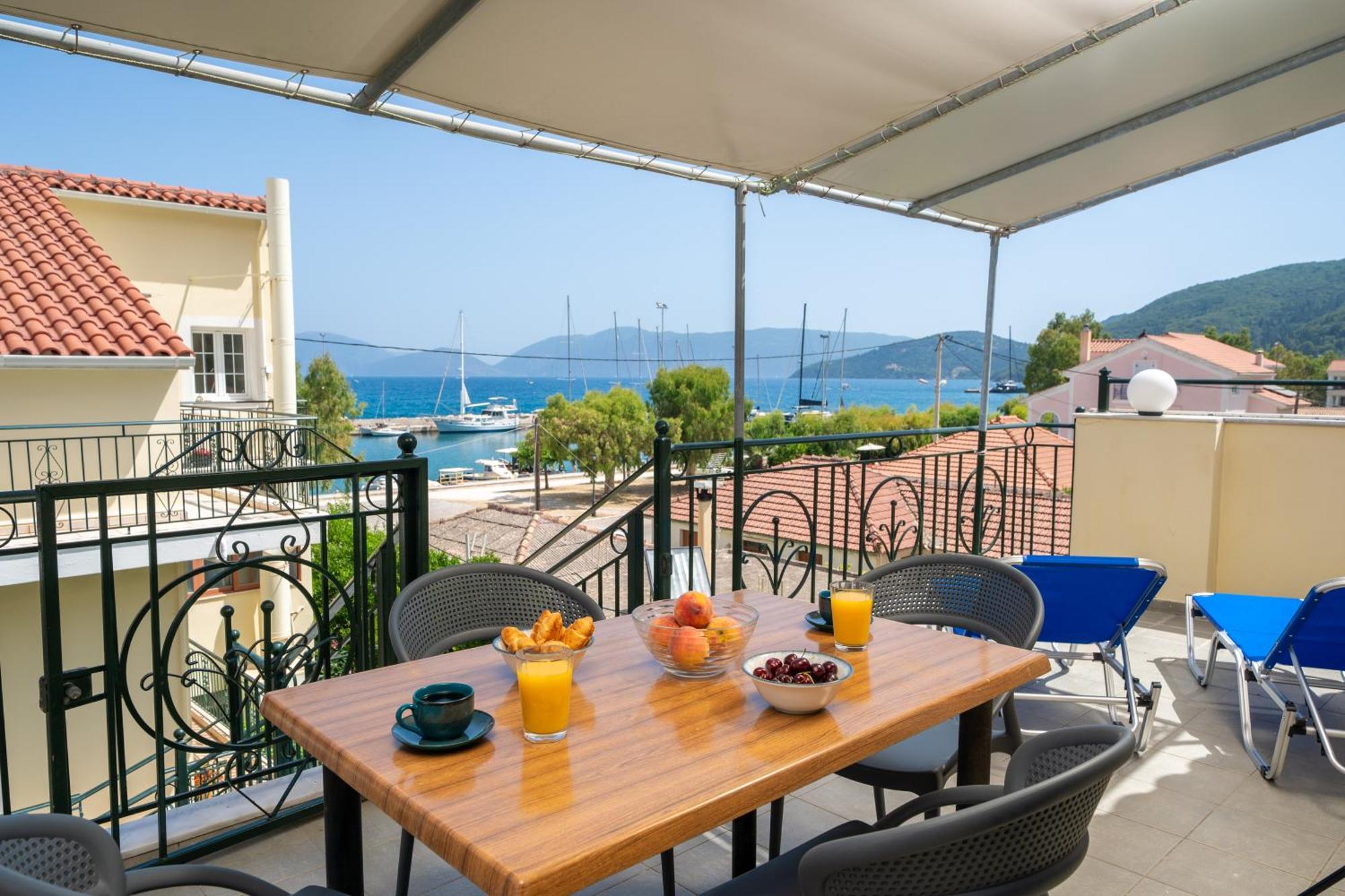 Aparthotel Filalithis &