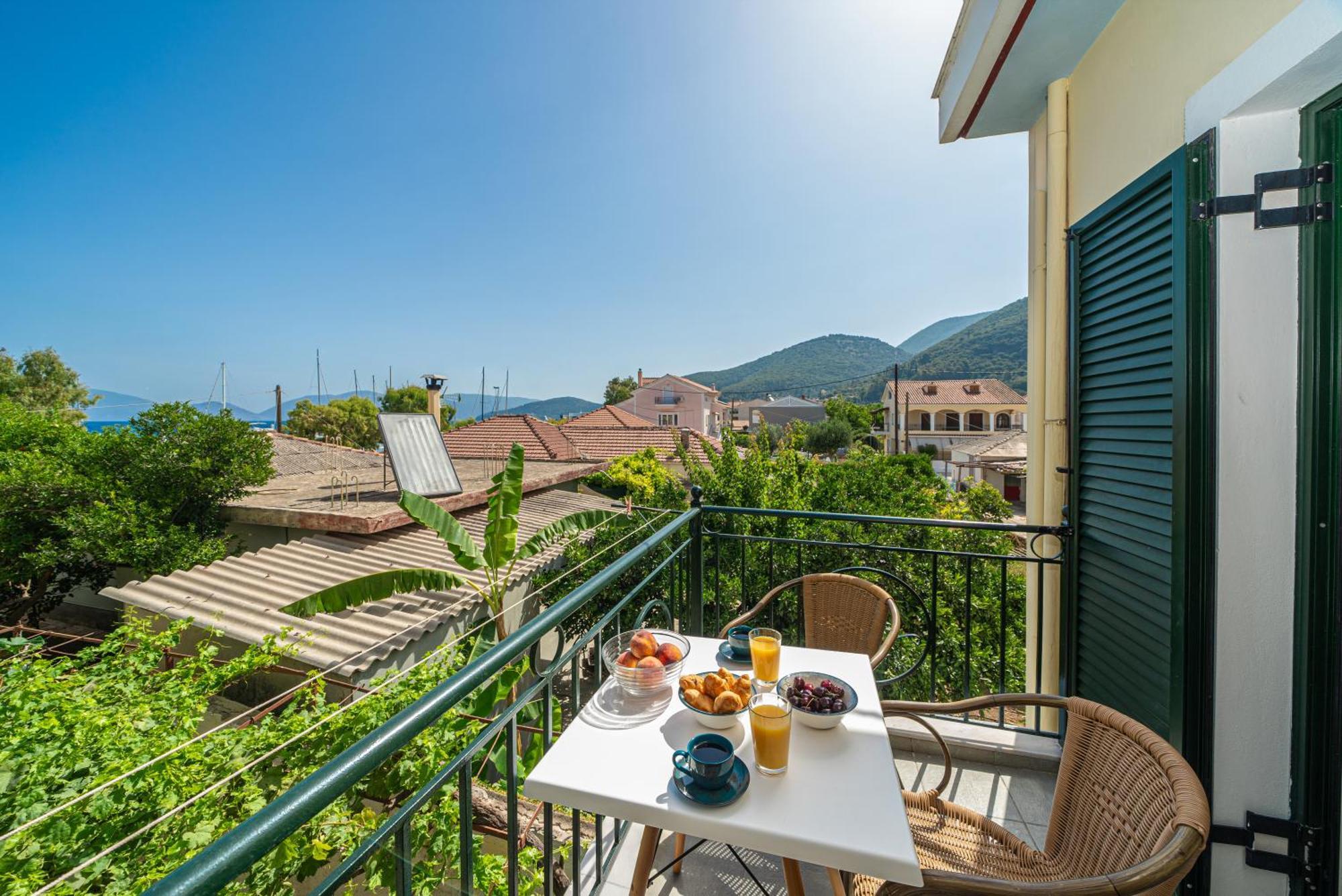 Filalithis & Aparthotel Sami (Kefalonia)