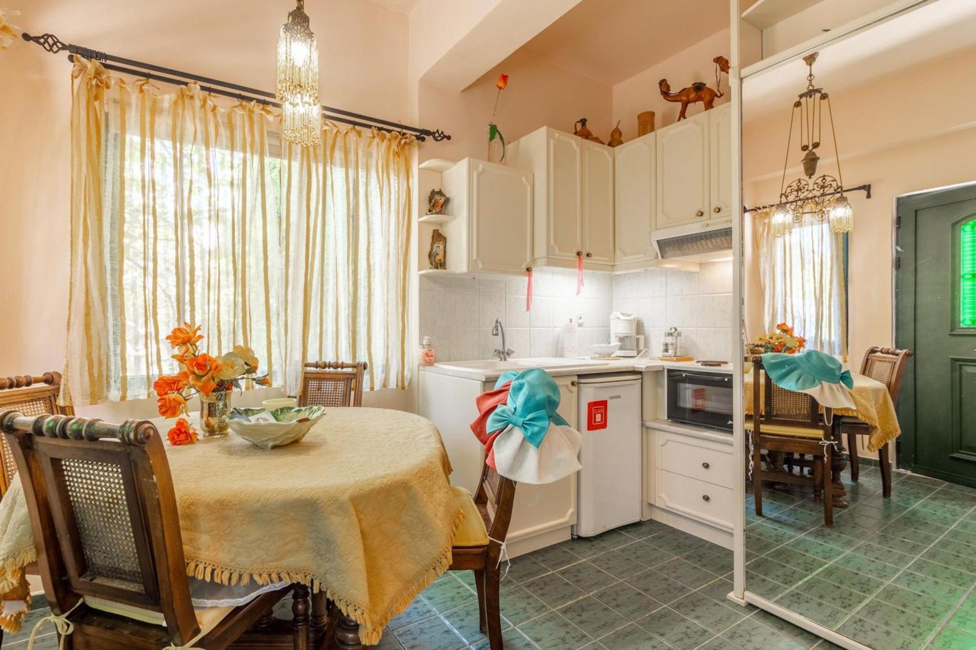 Palazzo Reale Villa Hersonissos (Crete)
