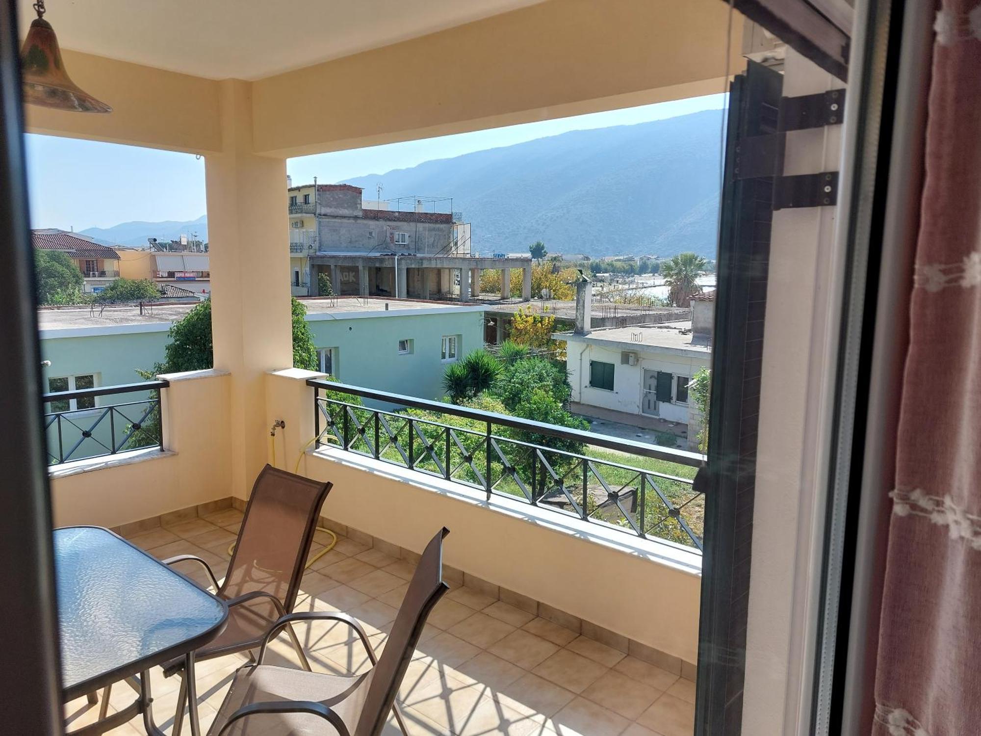 Marilena Apartment Plataria